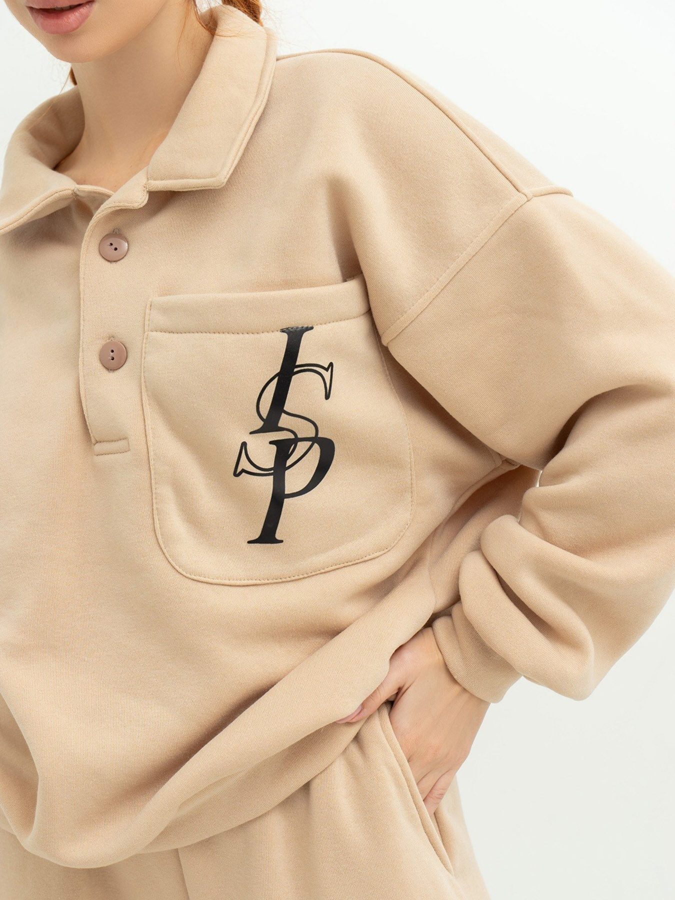 Повседневный костюм ISSA Plus модель 13618_beige Повседневный костюм ISSA Plus модель 13618_beige Фото