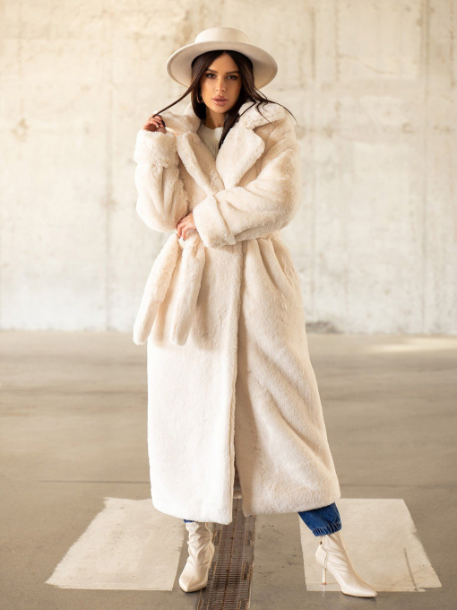 Шуба ISSA Plus Модель 13631_milky Фото