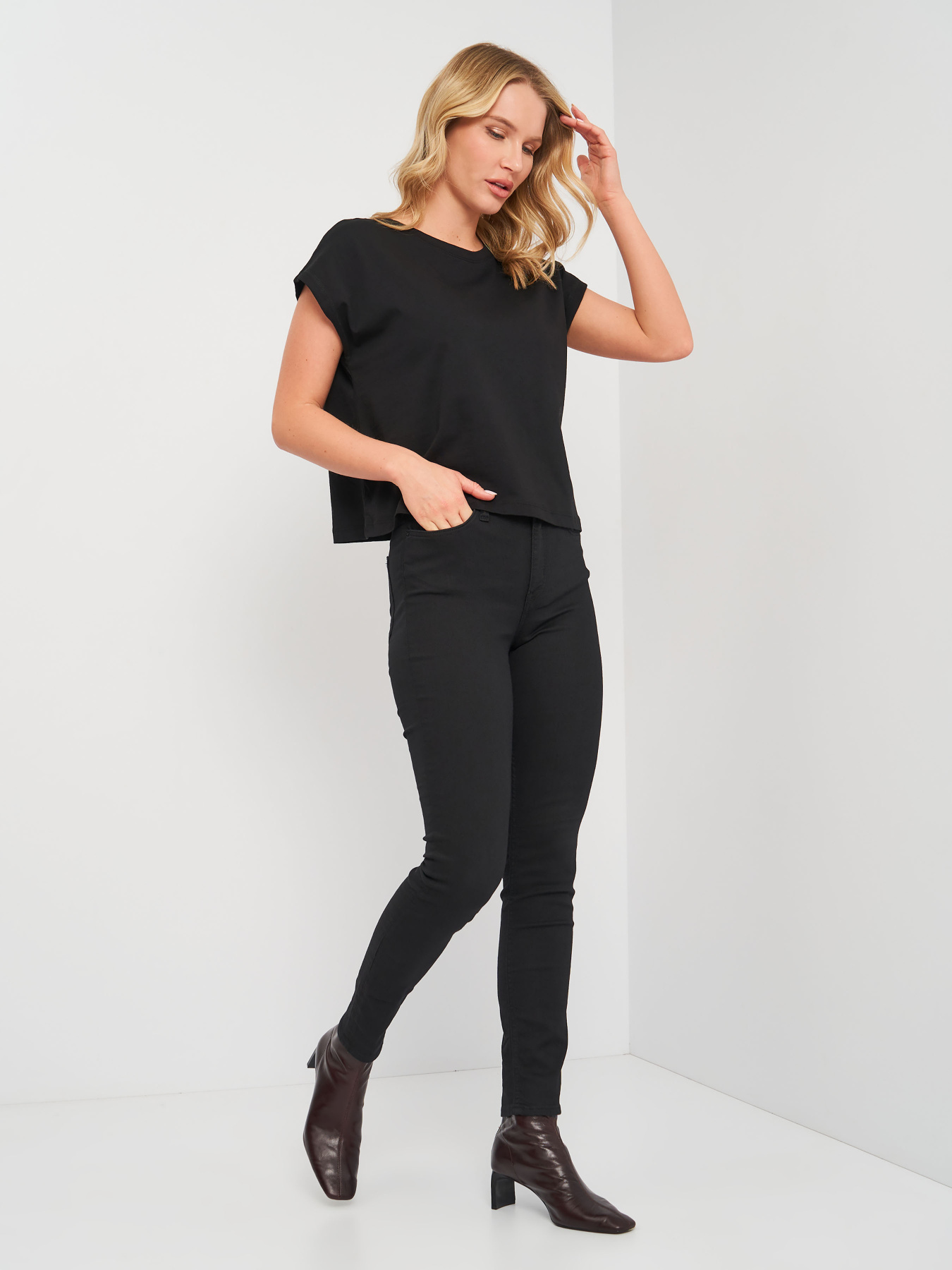 Скіні джинси Weekday модель 36384 Фото