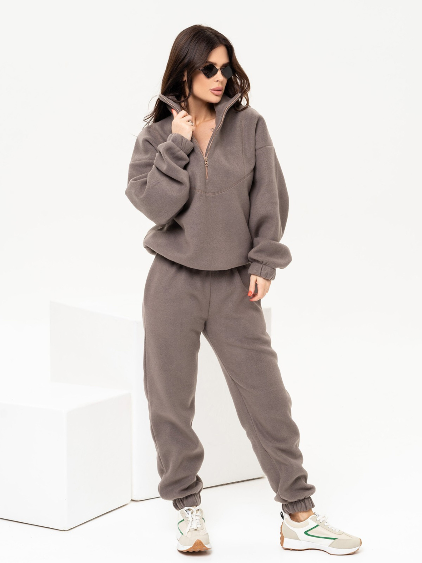 Повседневный костюм ISSA Plus модель 13637_коричневый Повседневный костюм ISSA Plus модель 13637_коричневый Фото