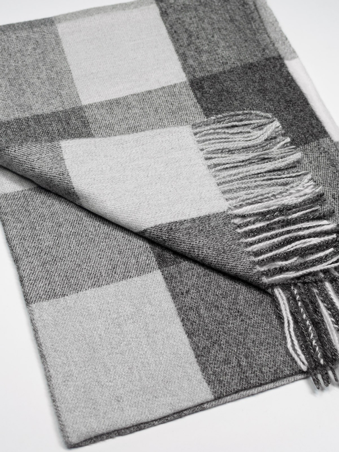 Шарф ISSA Plus модель SH-23_grey Фото