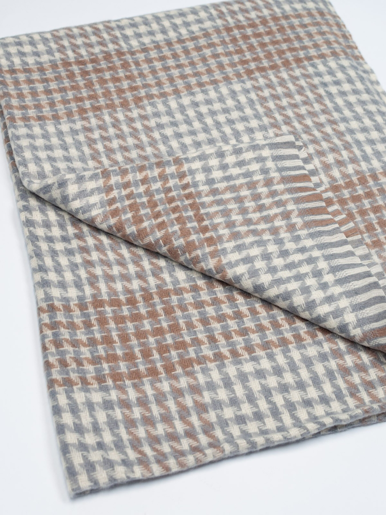 Шарф ISSA Plus модель SH-25_brown Фото