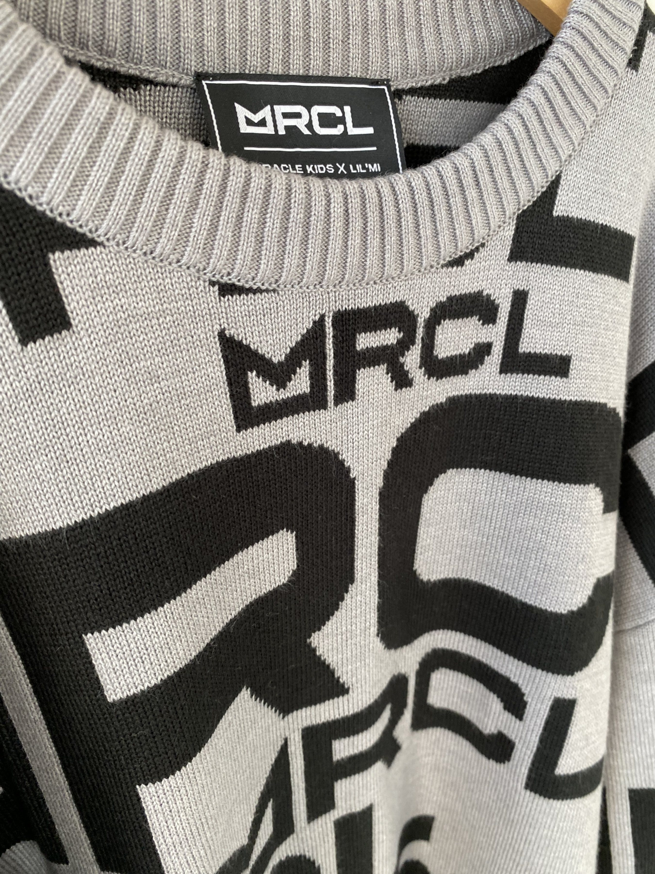 Джемпер Miracle Kids Модель 72-17-009 Фото