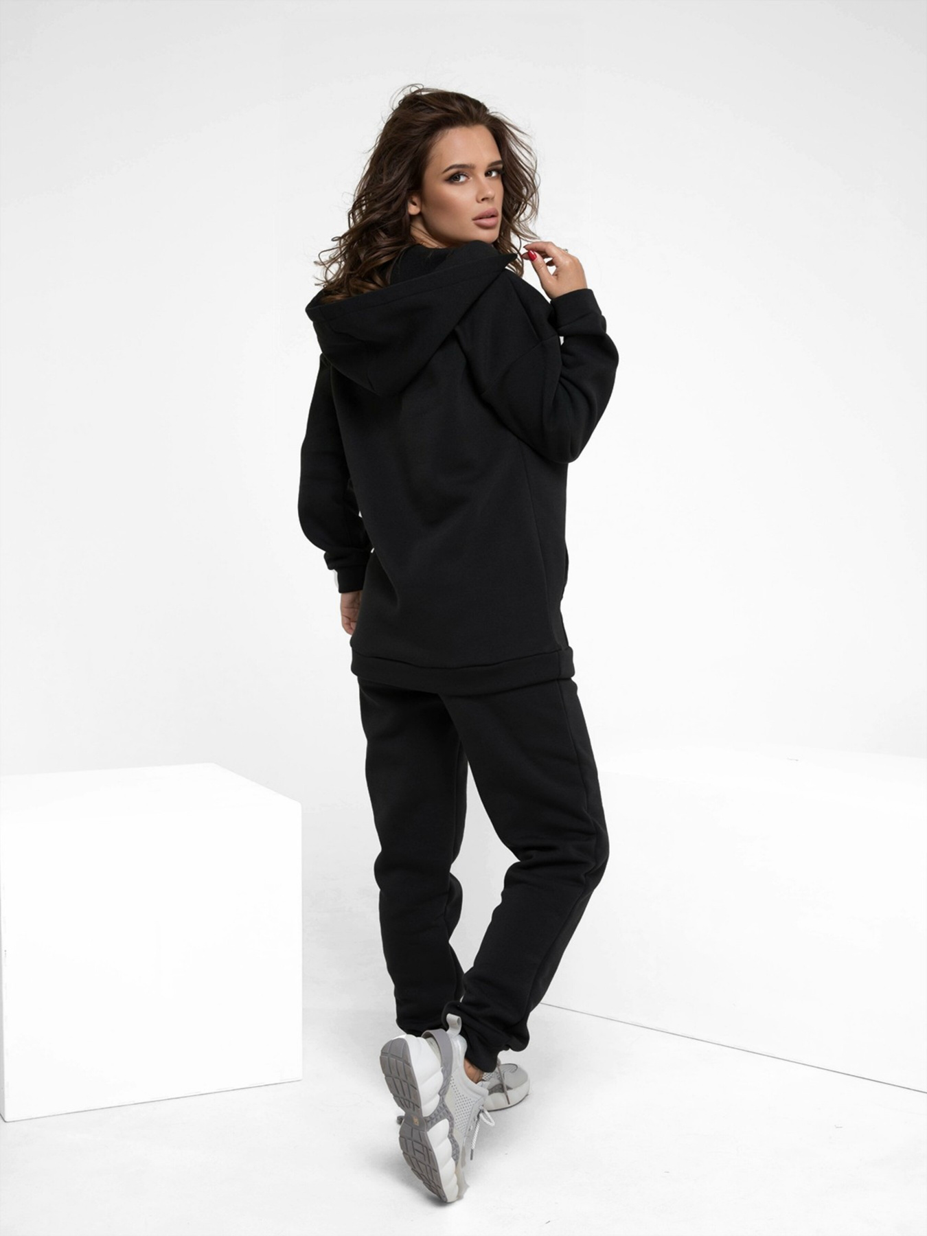 Спортивный костюм ISSA Plus модель 12236B_black Фото