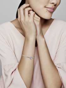 Класичні PANDORA Moments модель 799096C01 Фото