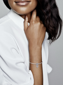 Классические PANDORA Moments модель 799107C00 Фото