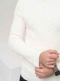 Свитер ISSA Plus модель GN4-87_milky Фото