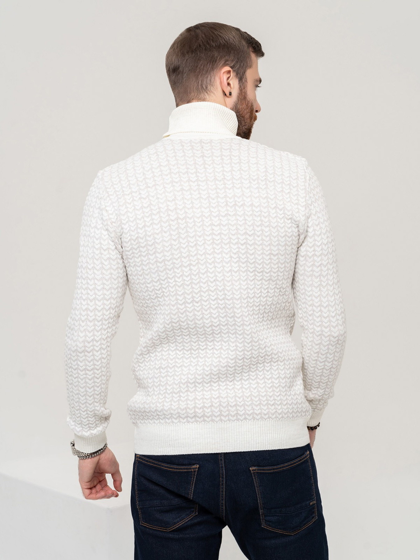 Светр ISSA Plus модель GN4-90_lightbeige Светр ISSA Plus модель GN4-90_lightbeige Фото