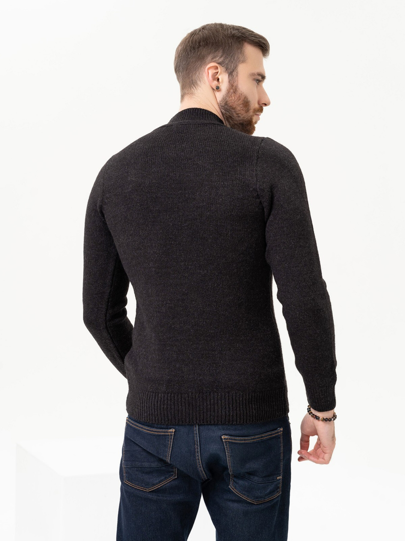 Джемпер ISSA Plus модель GN4-97_black Фото