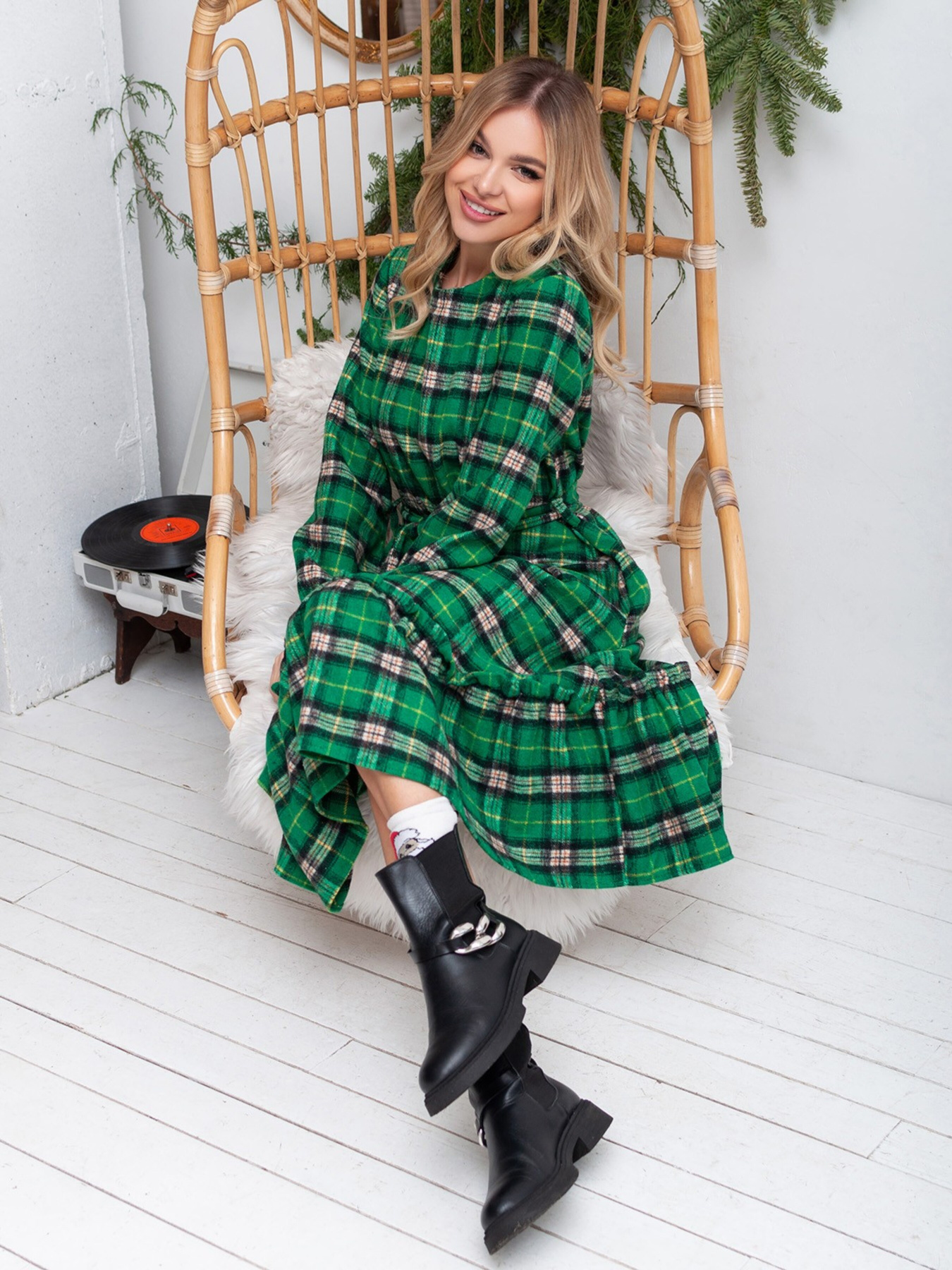 Сукня міді ISSA Plus модель 13671_green Фото