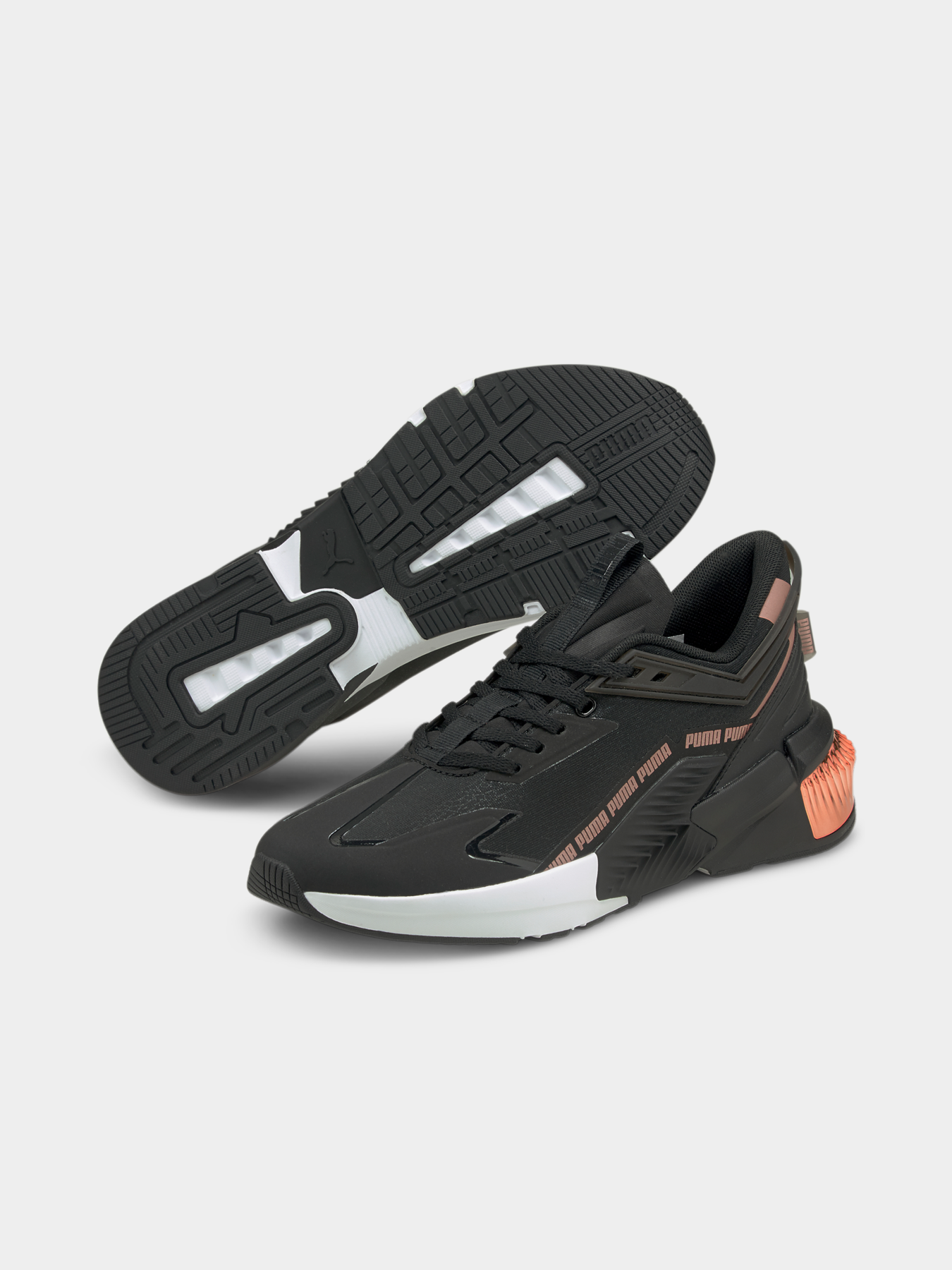 Кросівки PUMA Provoke Xt Ftr Moto Rose модель 195612 Фото