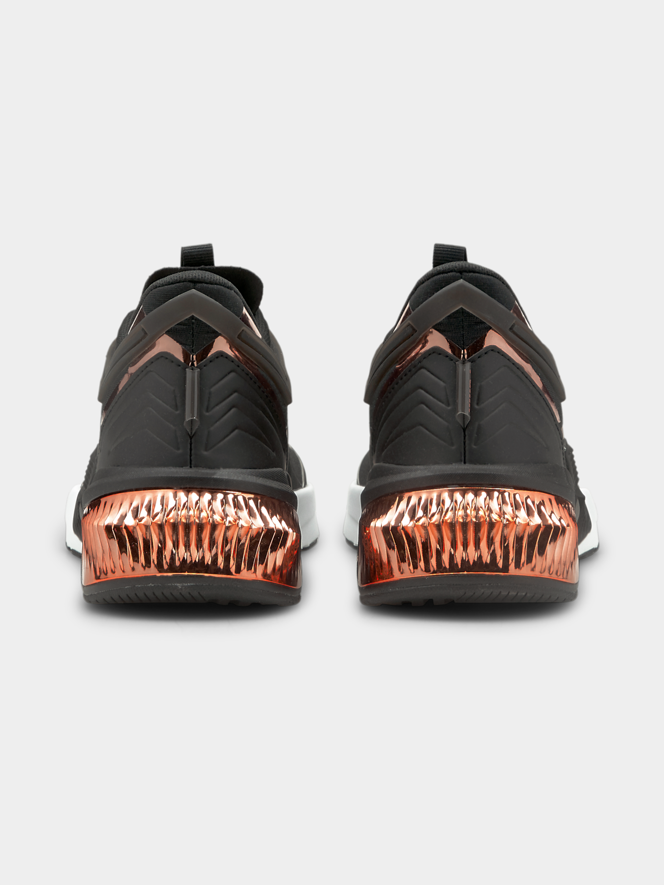 Кроссовки повседневные PUMA Provoke Xt Ftr Moto Rose модель 195612 Фото