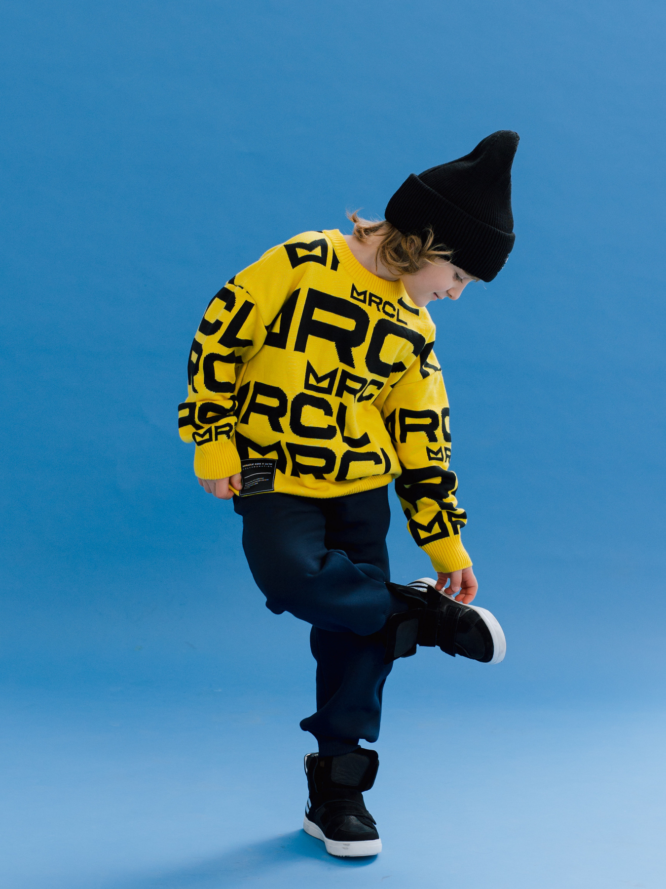 Шапка Miracle Kids модель 90-01-001-1 Фото