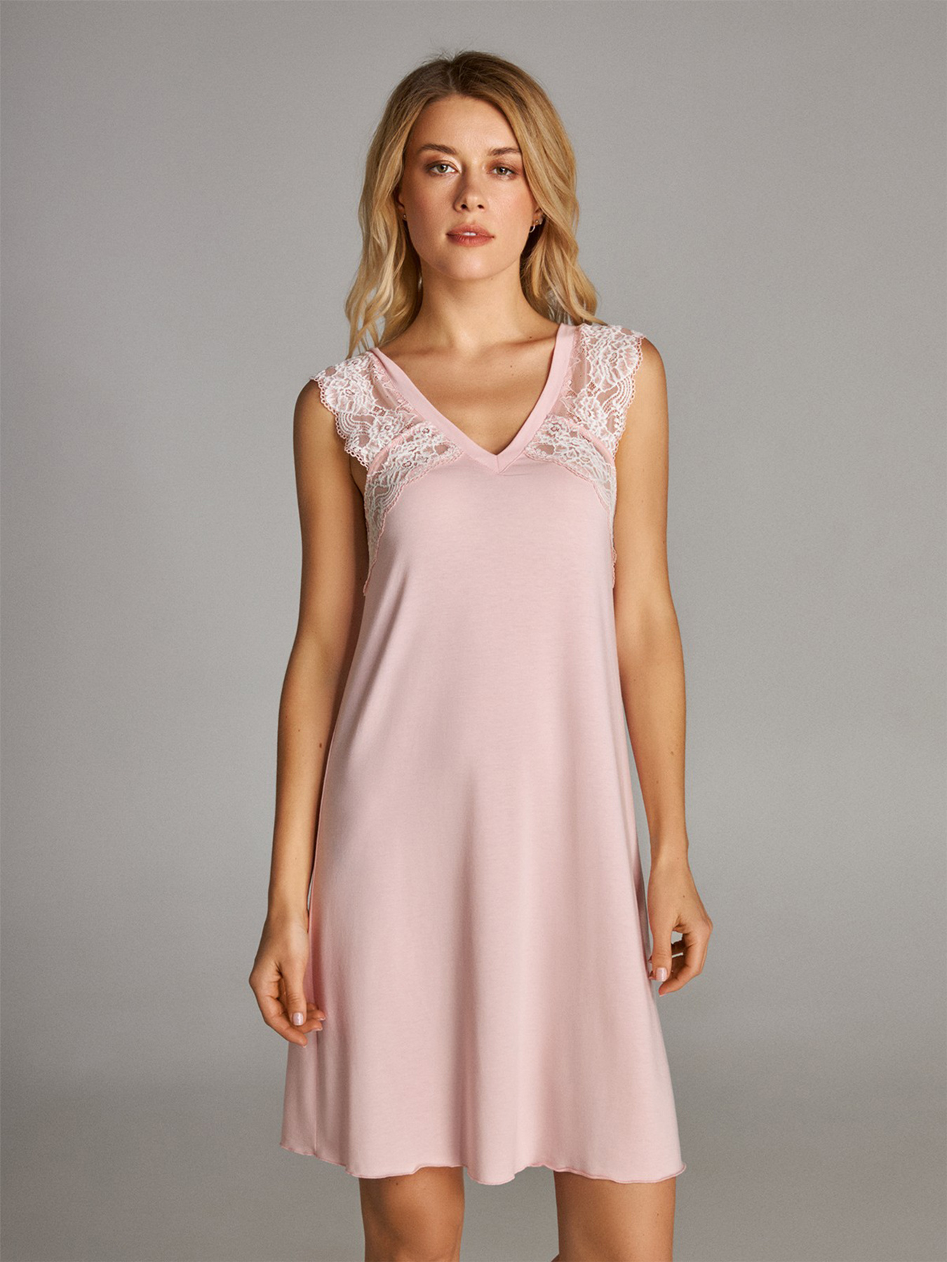 Нічна сорочка Ellen модель LND324001 Фото