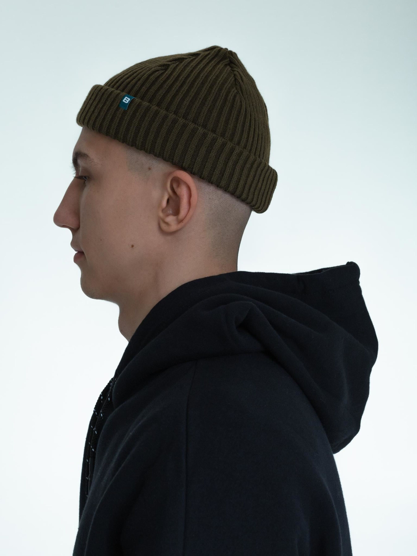 Шапка Bezlad модель beaniehatkhakisix Фото