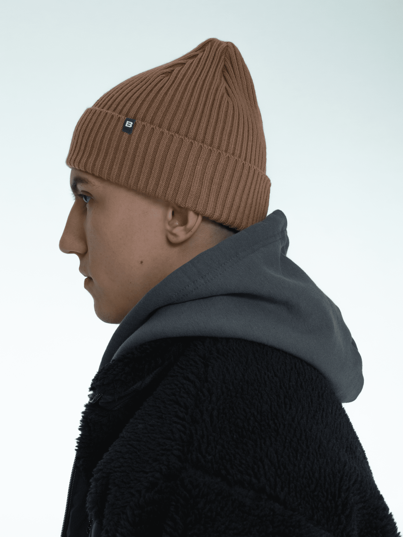 Шапка Bezlad модель hatbeigesix Фото