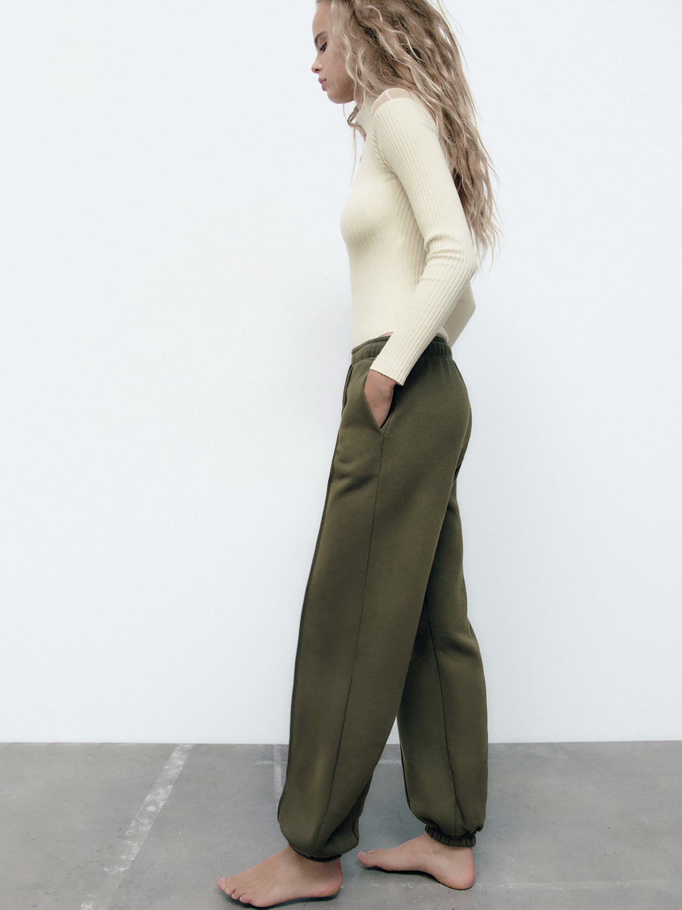 Штаны спортивные ZARA модель 67769 Фото