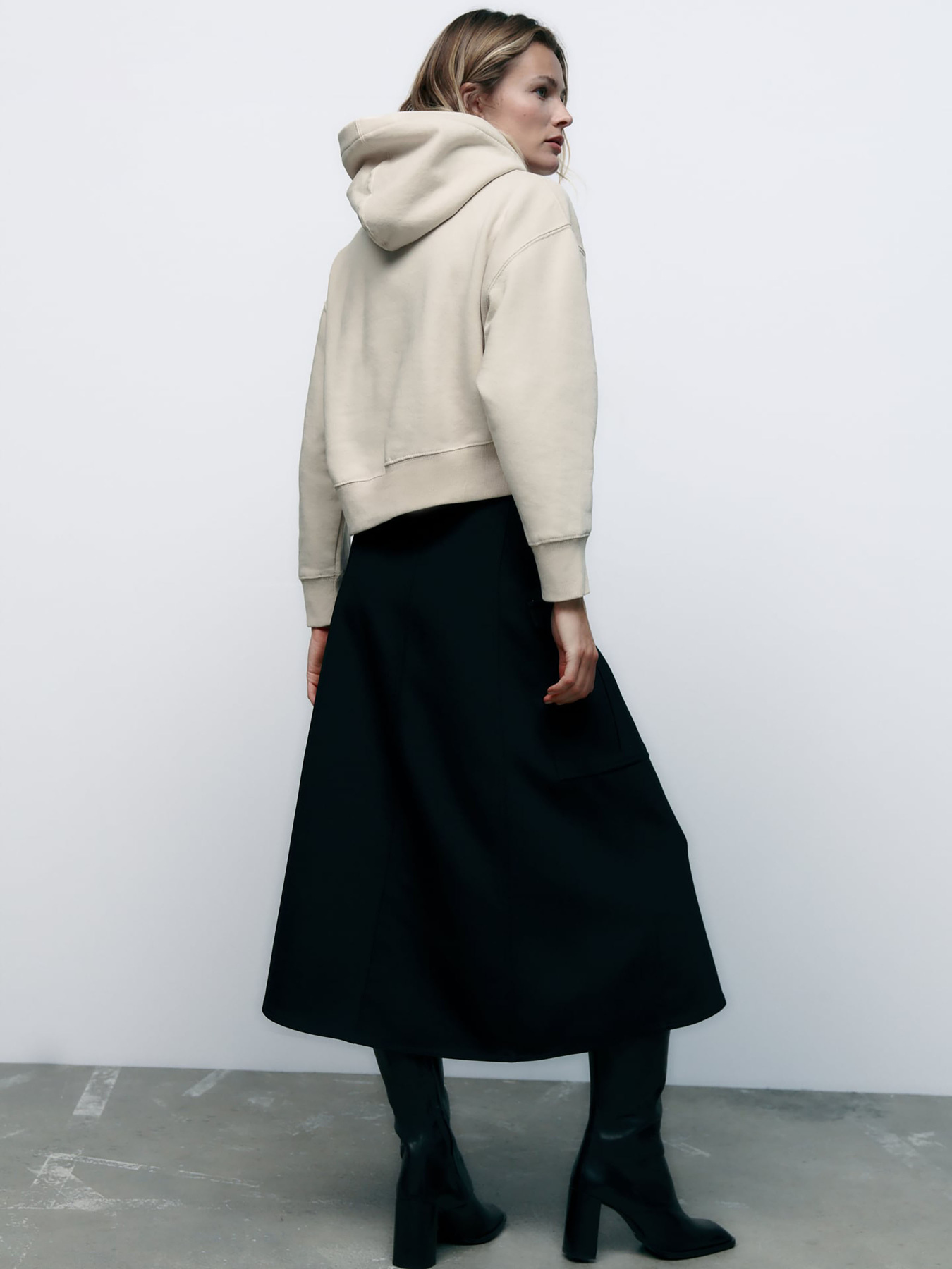 Худи ZARA модель 67765 Фото