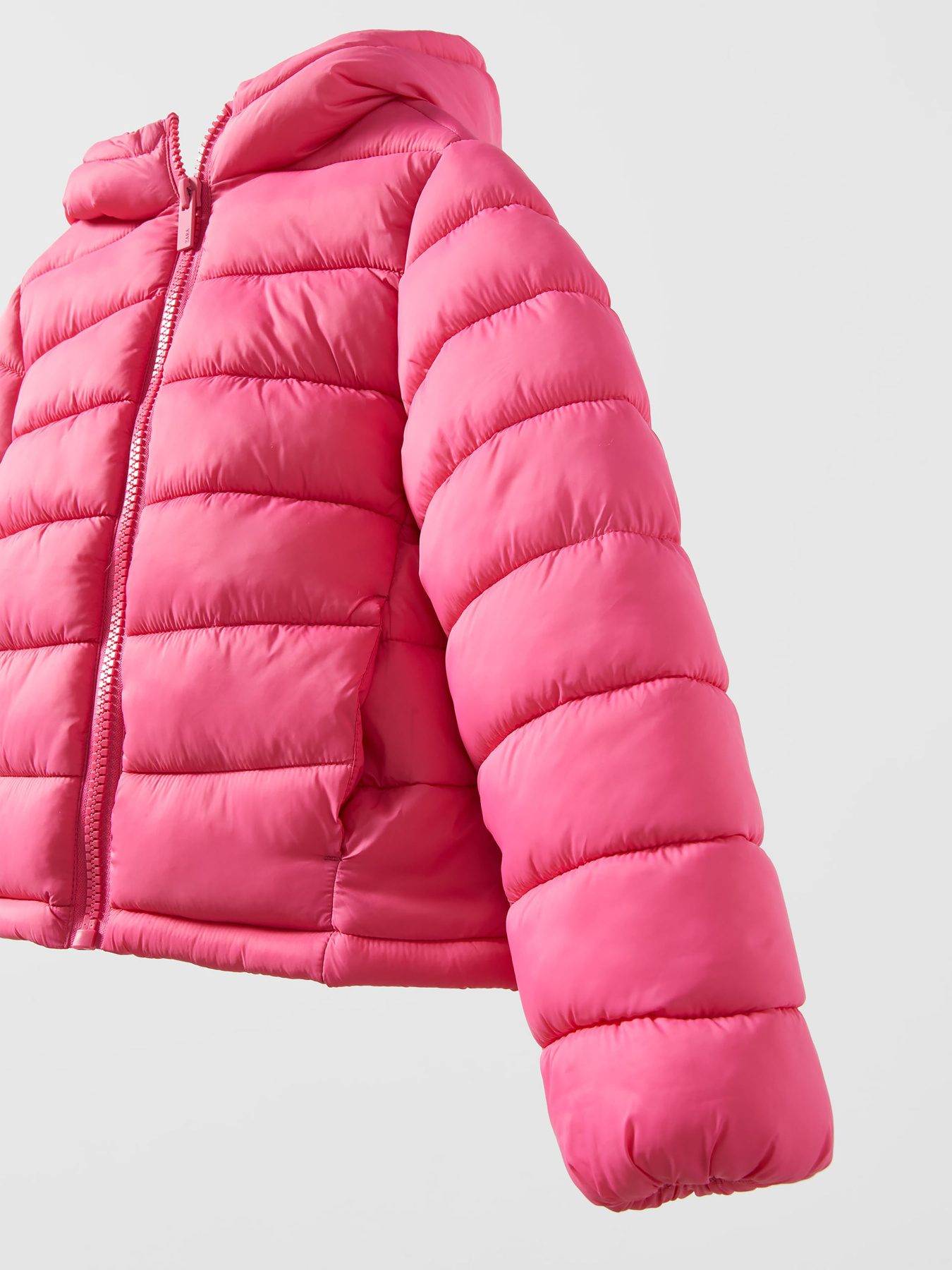 Демісезонна куртка ZARA модель 67781 Фото