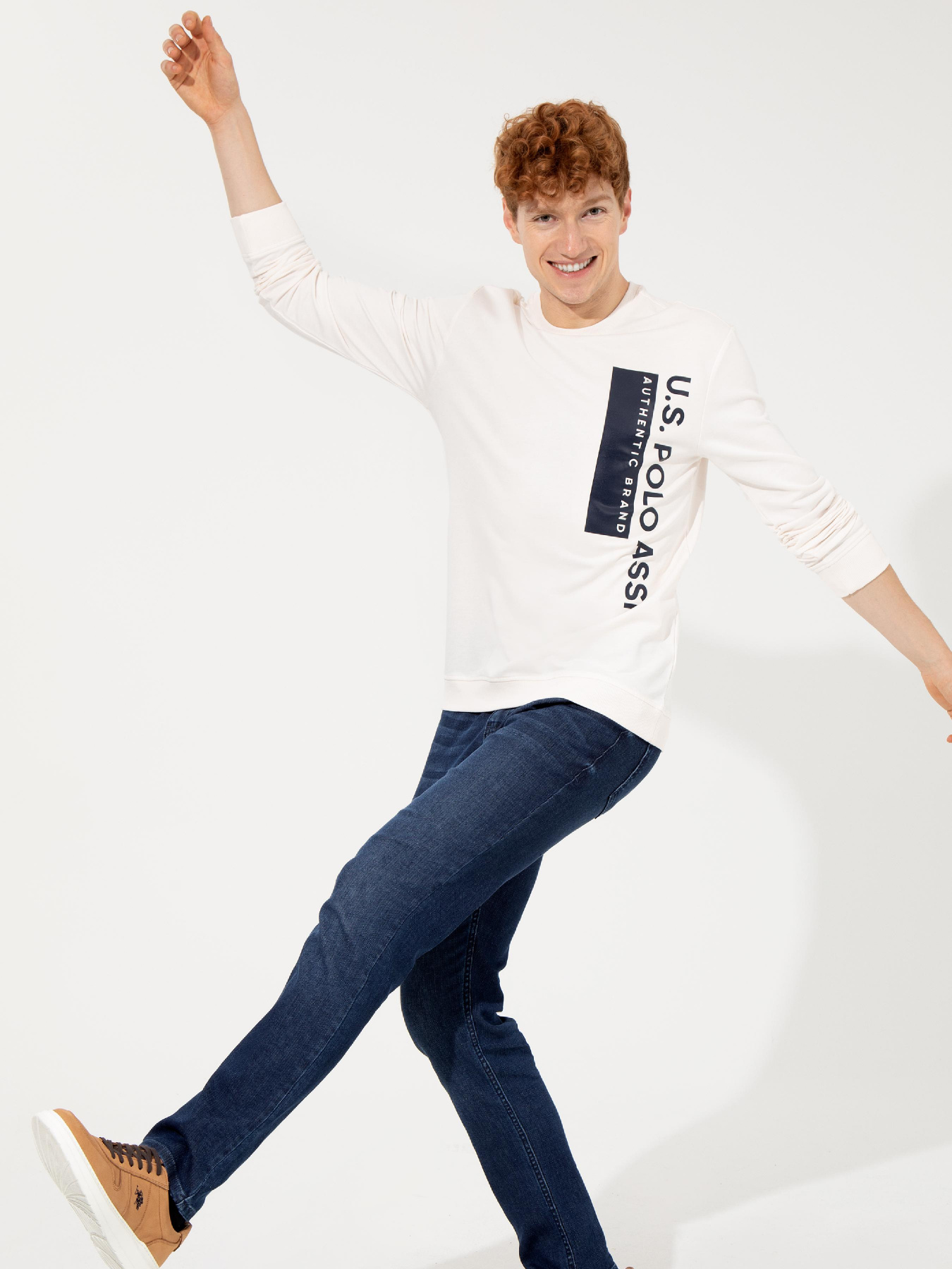 Свитшот US Polo модель G081SZ082.000.1454741.VR019 Фото