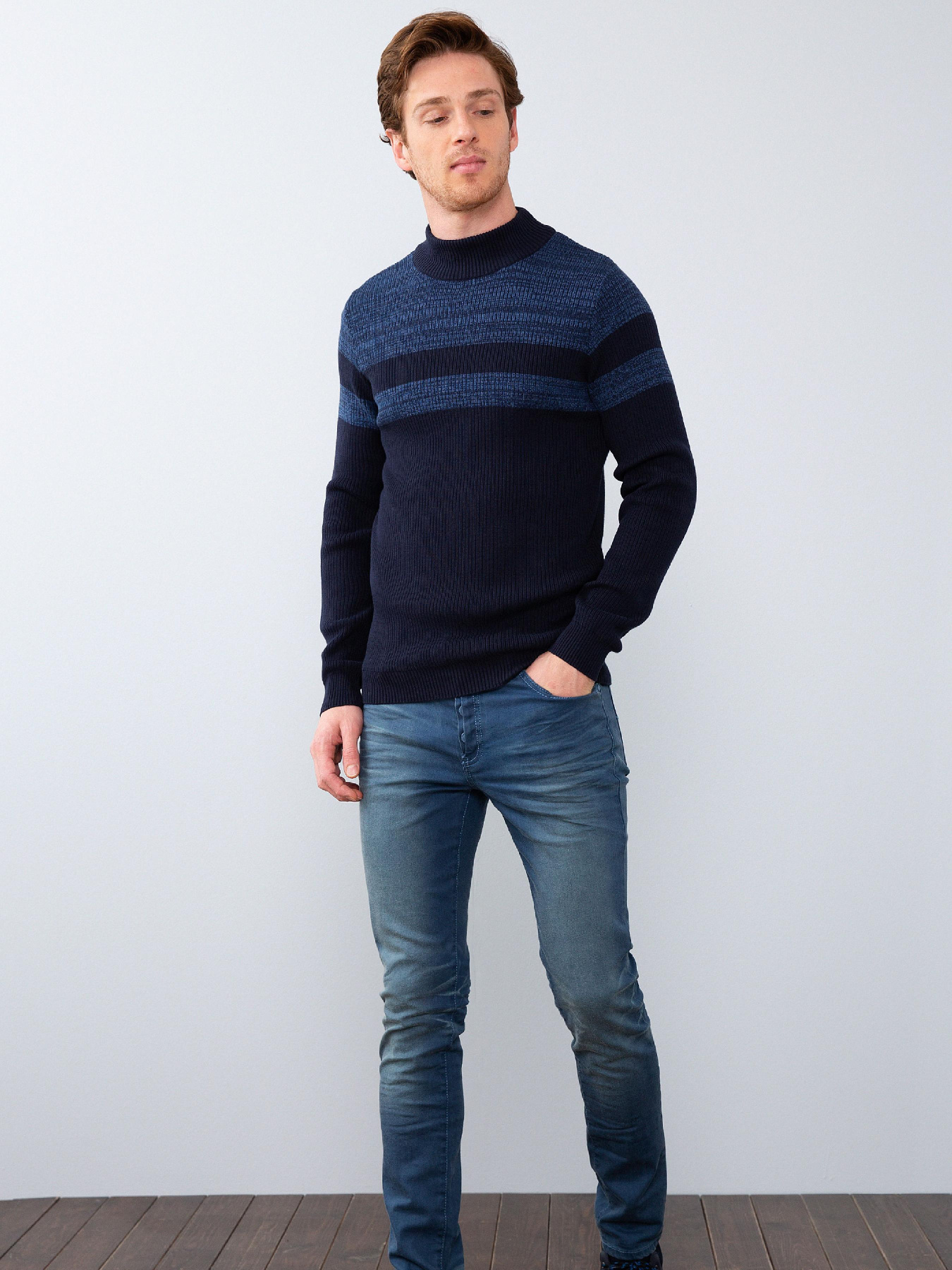 Джемпер US Polo модель G081GL0TK.000.810048.VR033 Фото