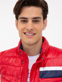 Жилет з утеплювачем US Polo модель G081SZ010.000.1198607.VR030 Фото