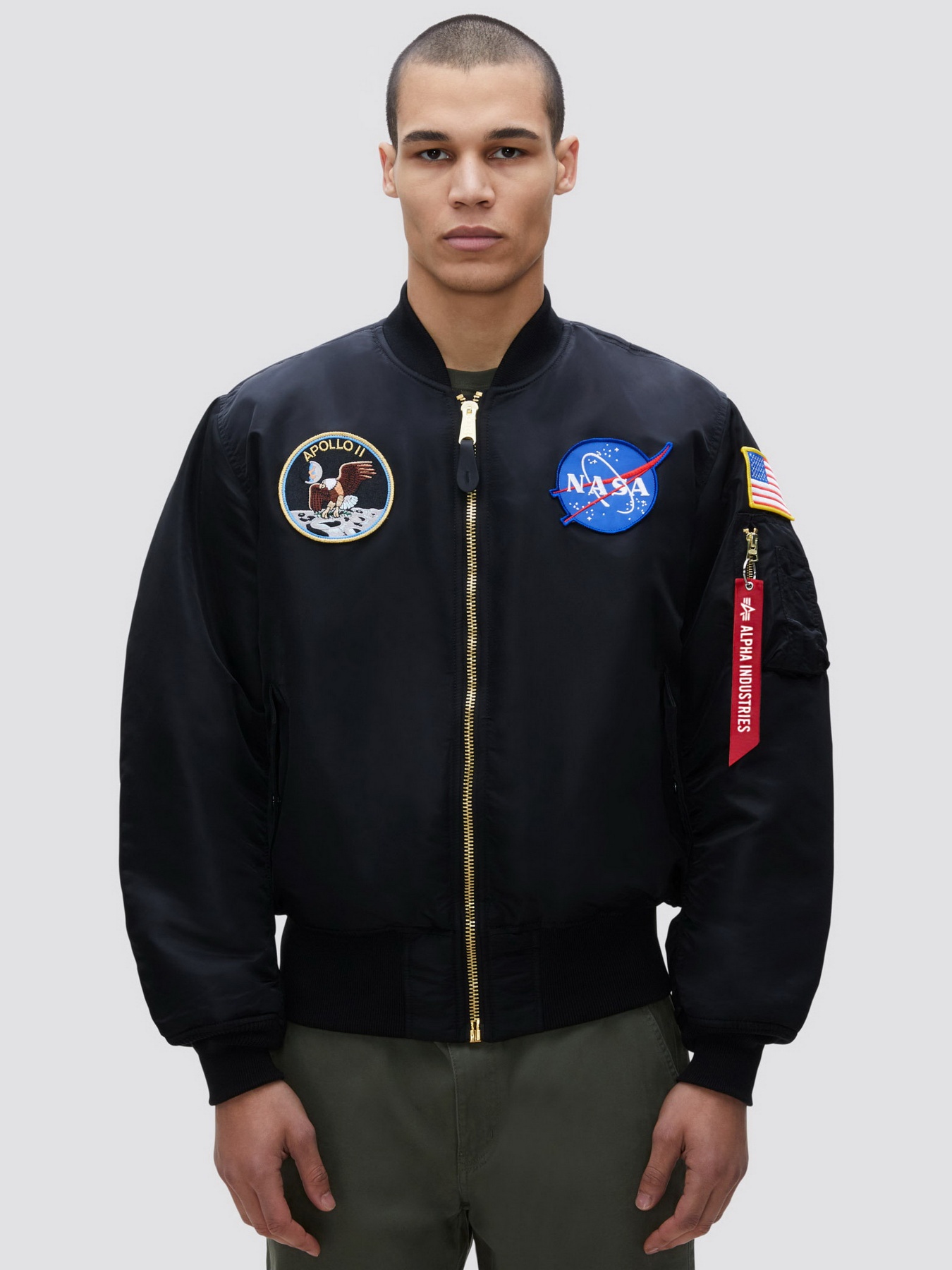 Куртки и дубленки Alpha Industries модель MJM21097C1_001 Фото