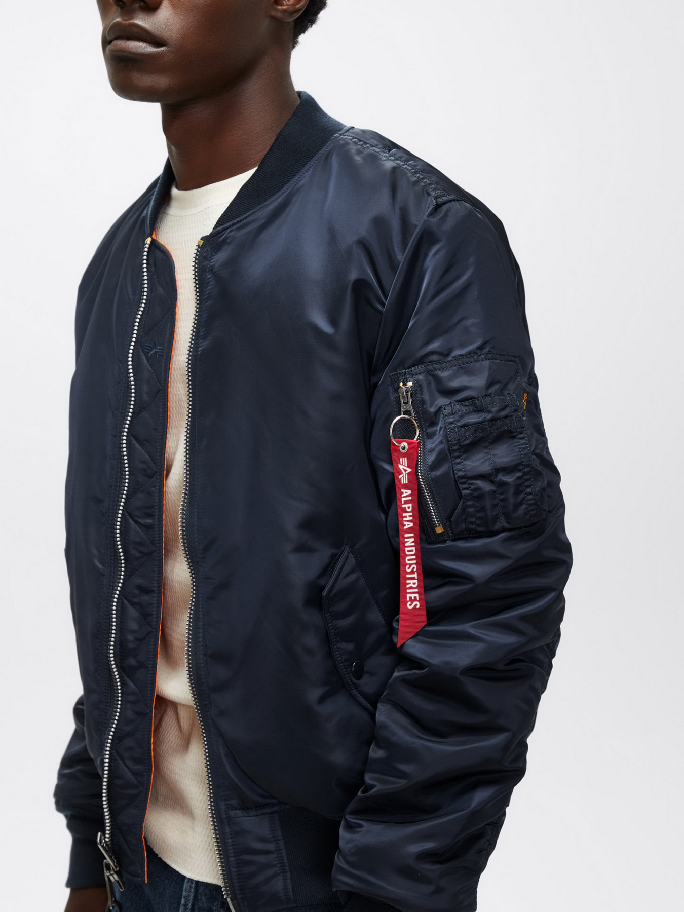 Куртки и дубленки Alpha Industries модель MJM44530C1_410 Фото
