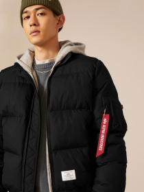 Куртки и дубленки Alpha Industries модель UJM51500C1_001 Фото