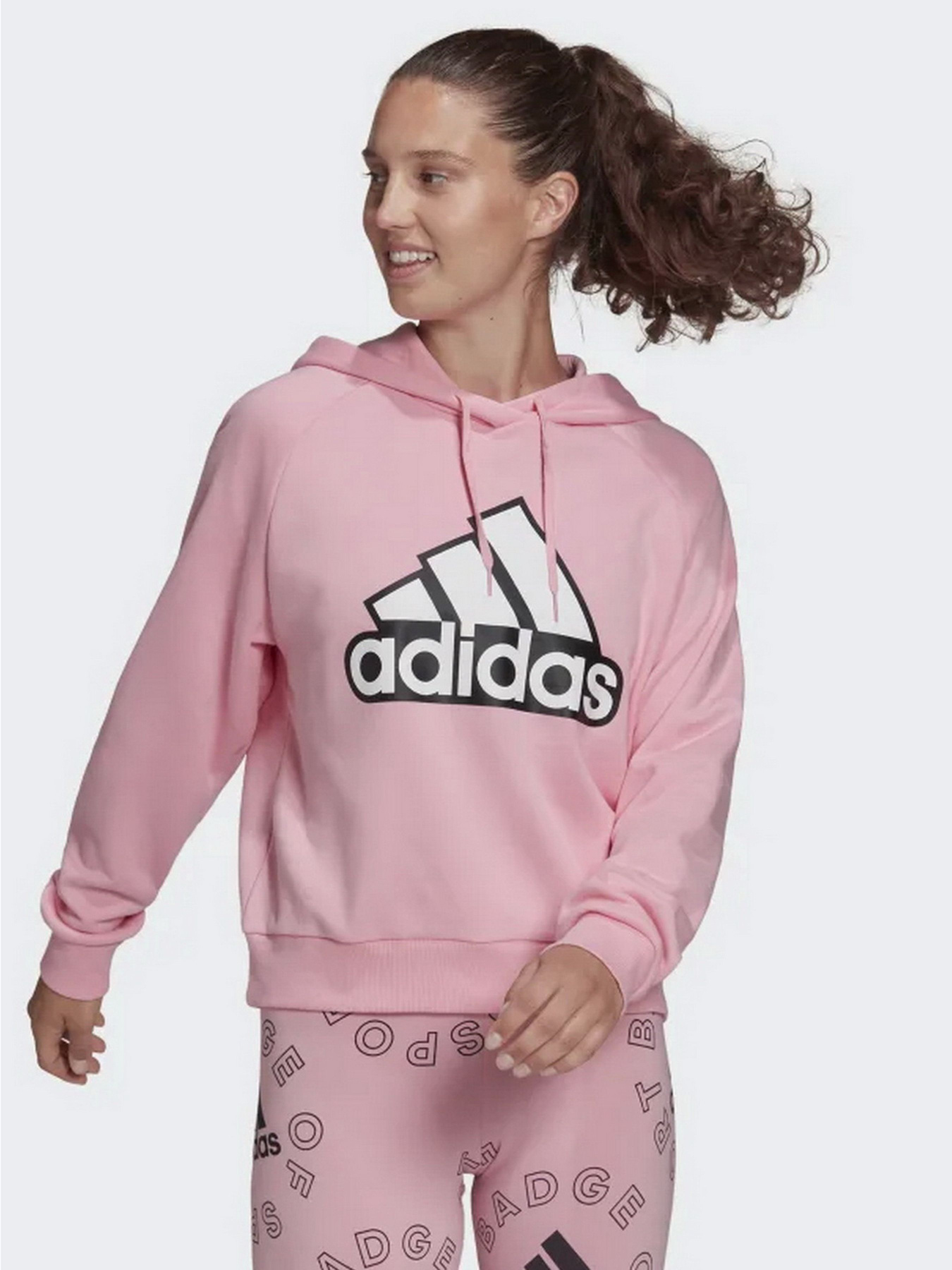 Худи и свитшоты Adidas модель HC9174 Фото