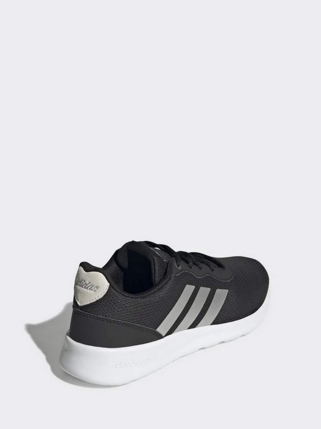 Кроссовки Adidas модель GX0629 Фото