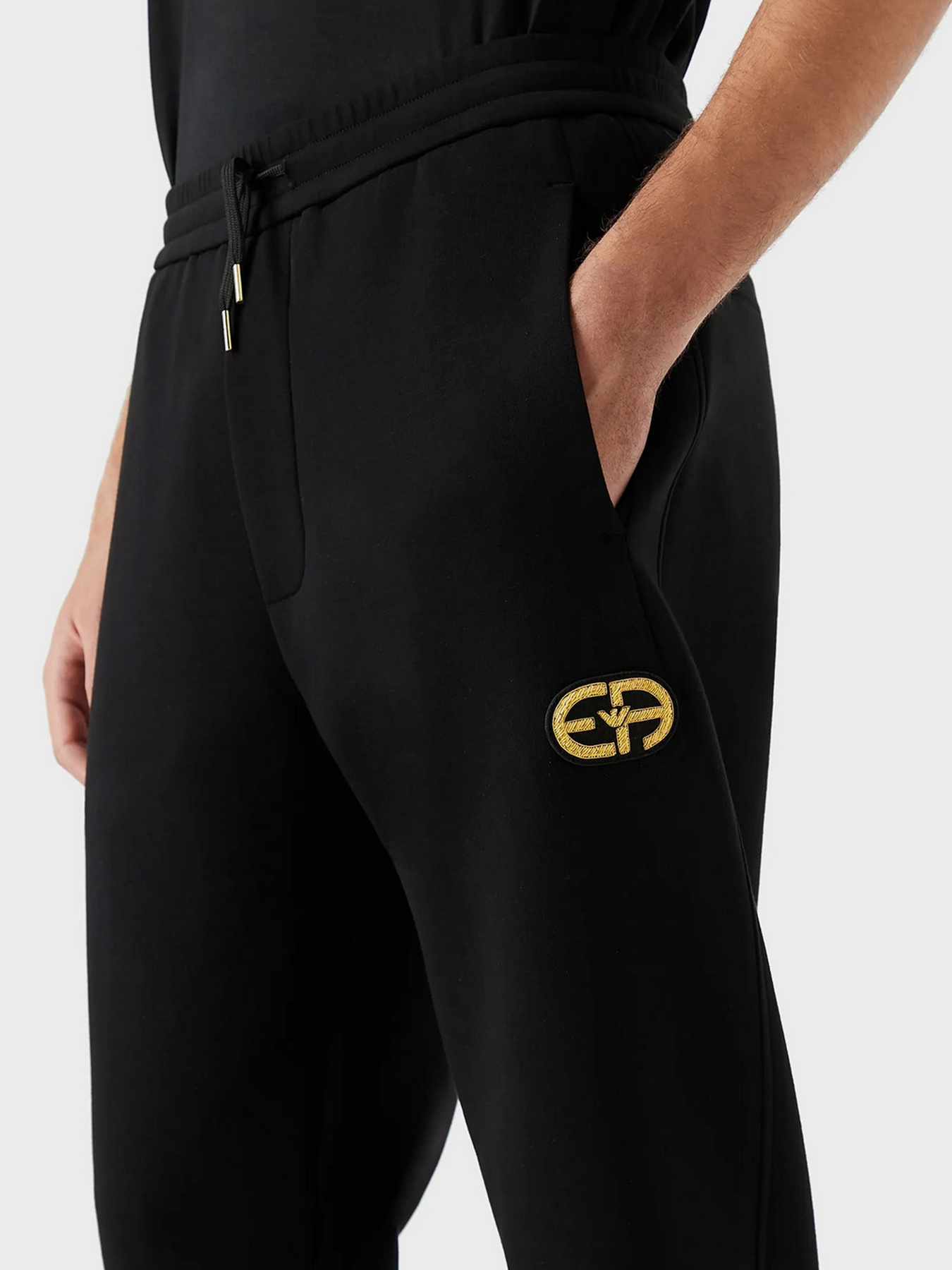Брюки Emporio Armani модель 6L1P84-1JHSZ-0999 Фото