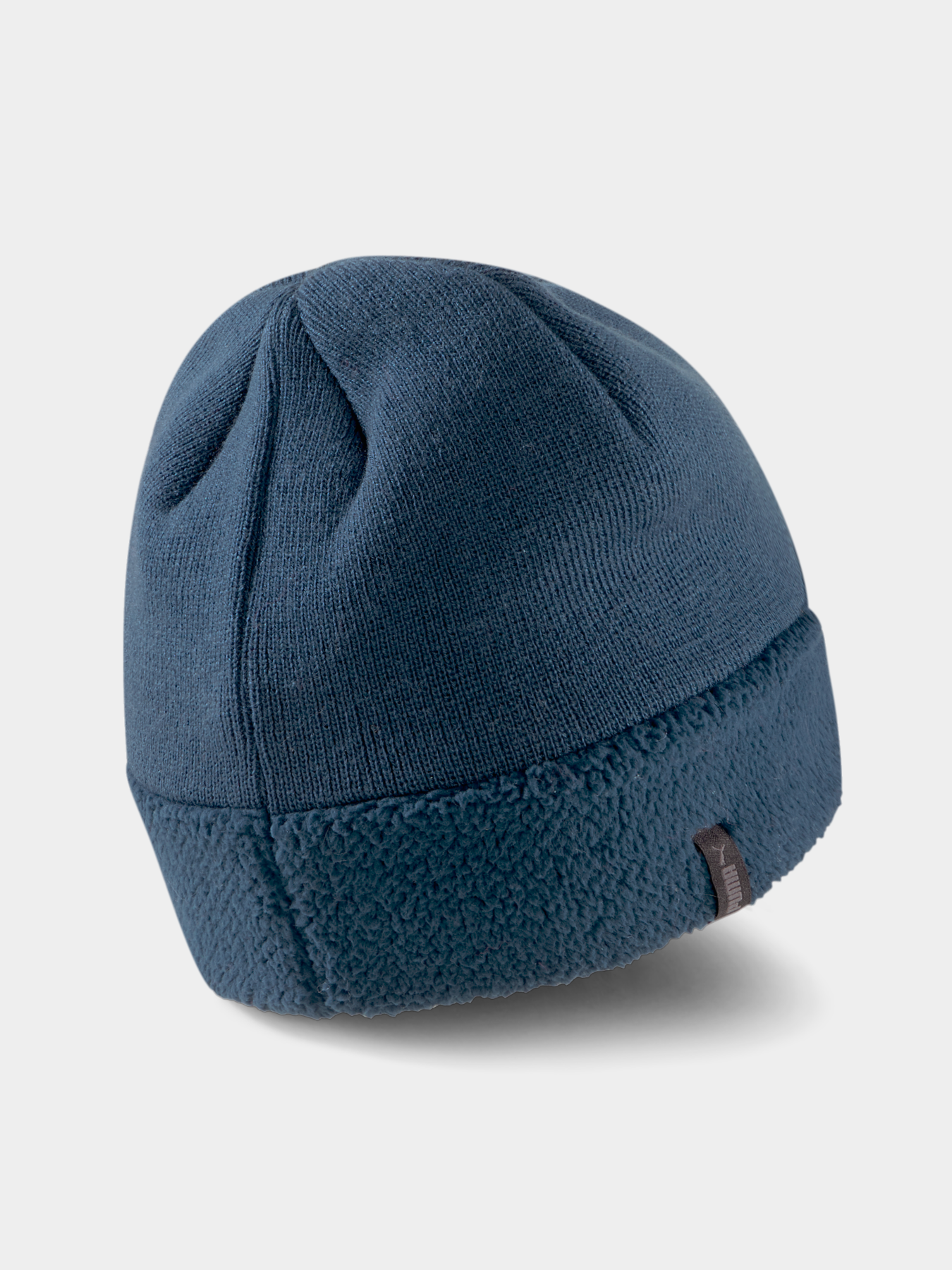 Шапка PUMA Classic Cuff Sherpa Beanie модель 023448 Фото