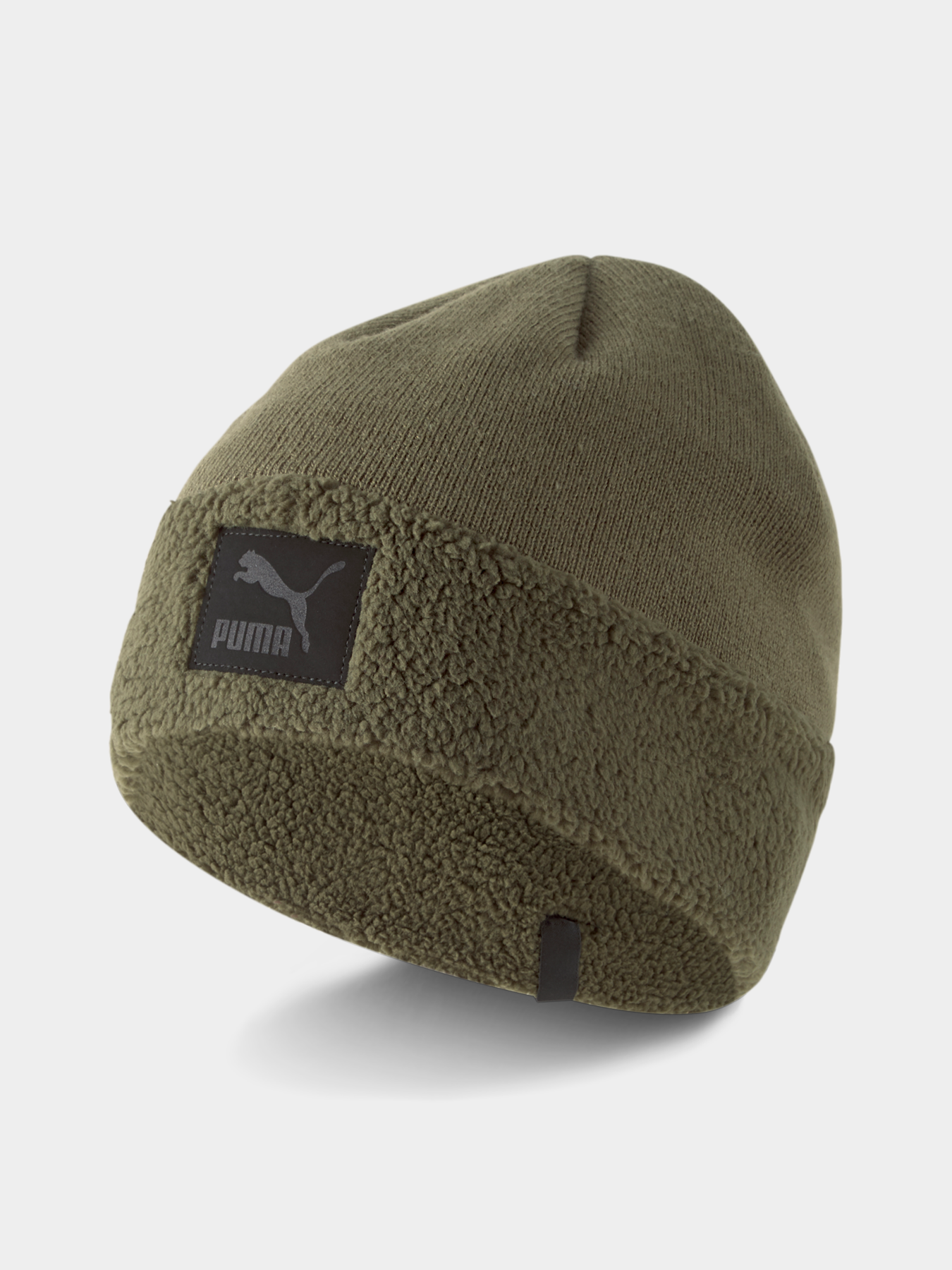 Шапка PUMA Classic Cuff Sherpa Beanie модель 023448 Фото