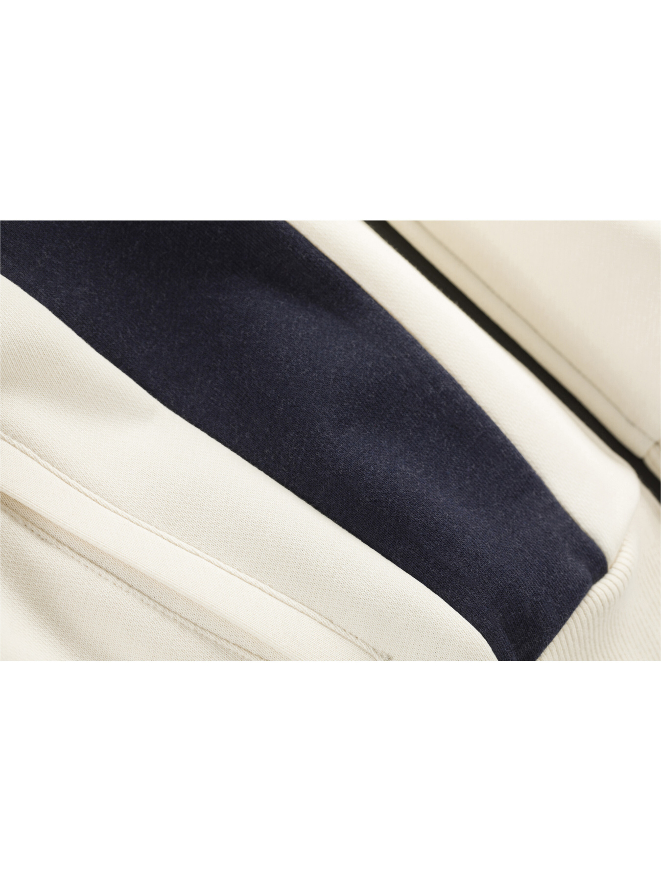 Кофта PUMA Csm Sweat Jacket модель 598577 Фото