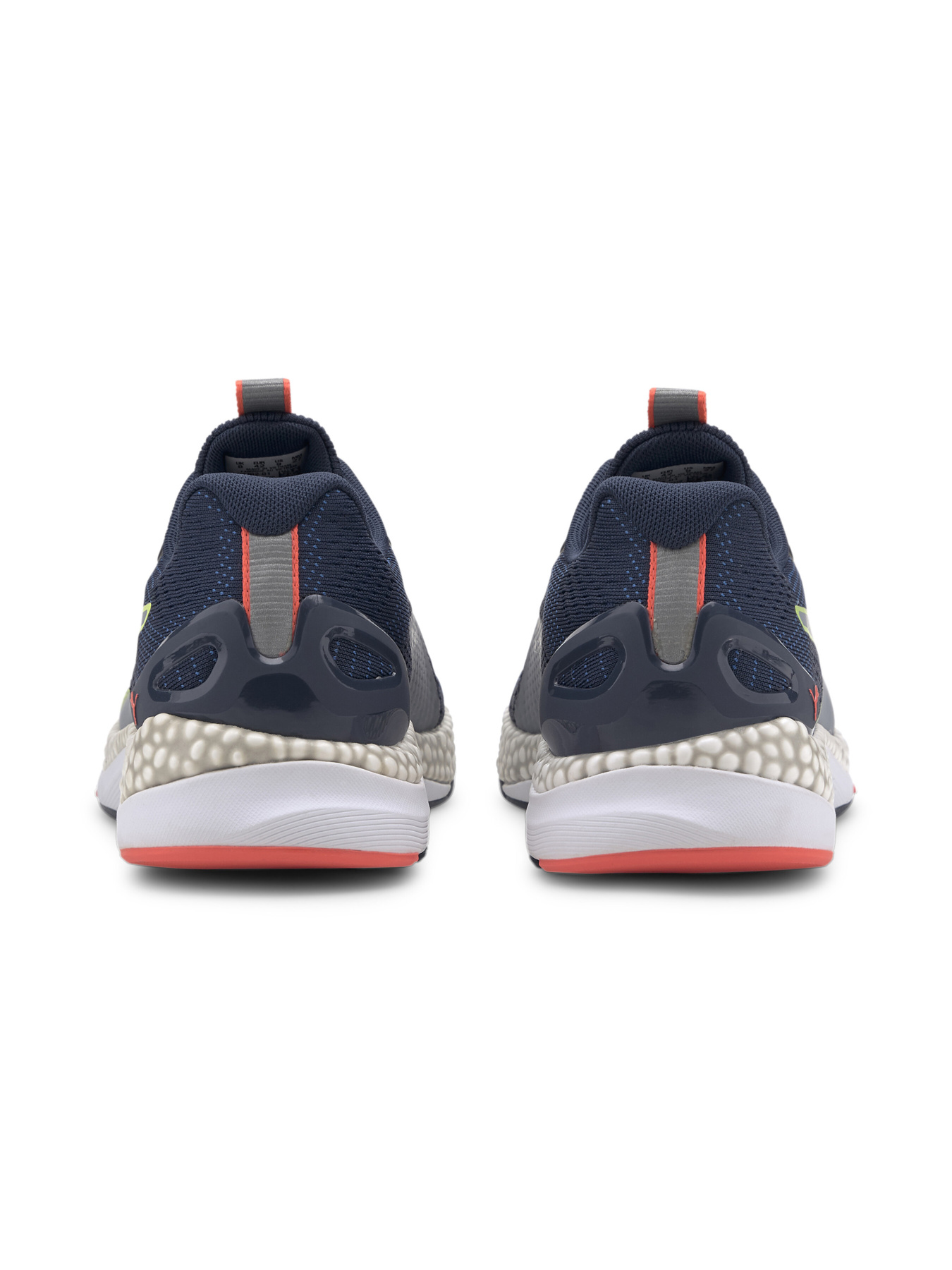 Кросівки для бігу PUMA модель 193102 Фото