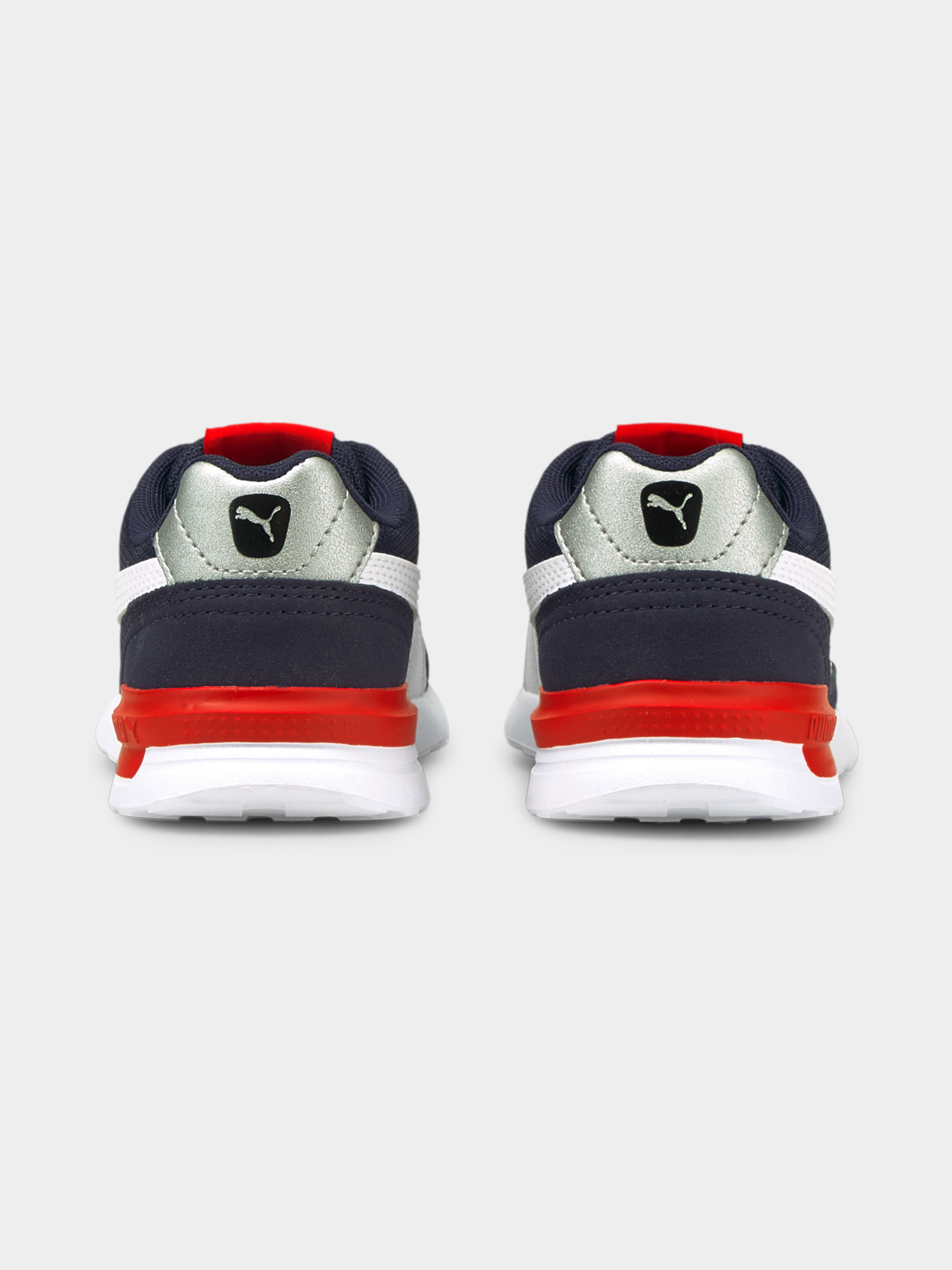 Кроссовки повседневные PUMA модель 381988 Кроссовки повседневные PUMA модель 381988 Фото