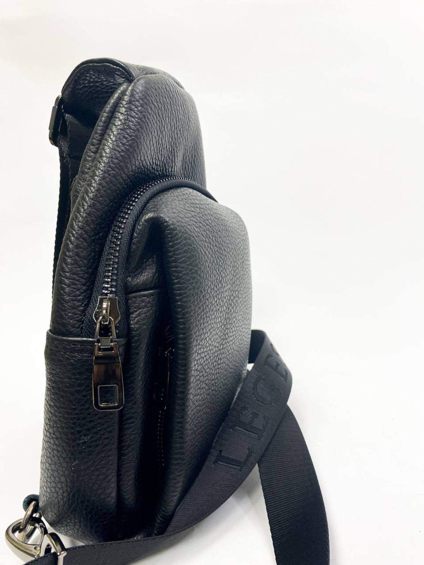 Крос-боді Legessy модель F911 Фото