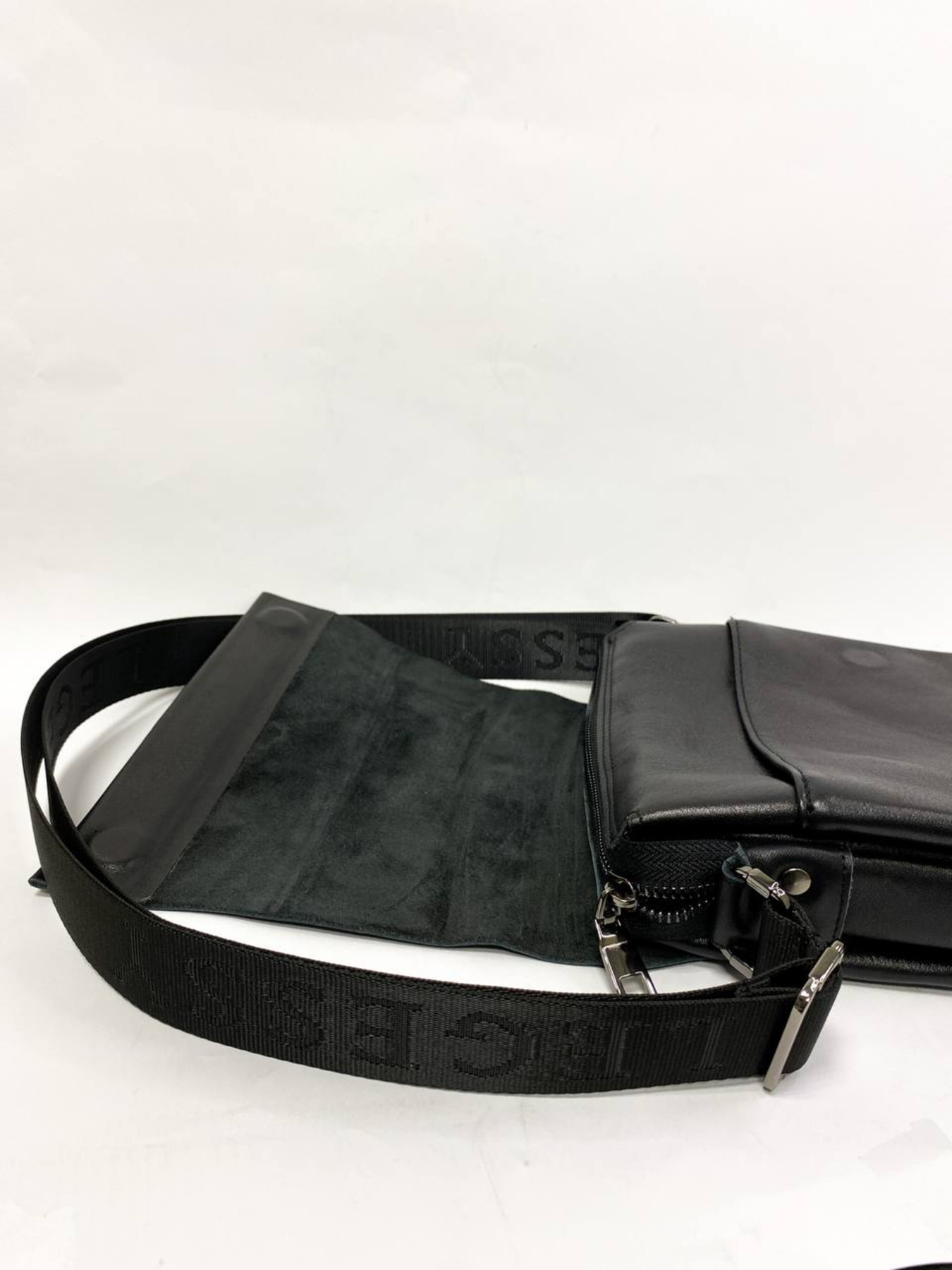 Мессенджер Legessy модель V037_3 Фото