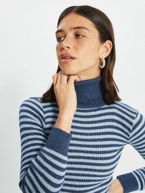 Худи и свитшоты Trendyol модель TWOAW22KZ1979/Indigo Фото