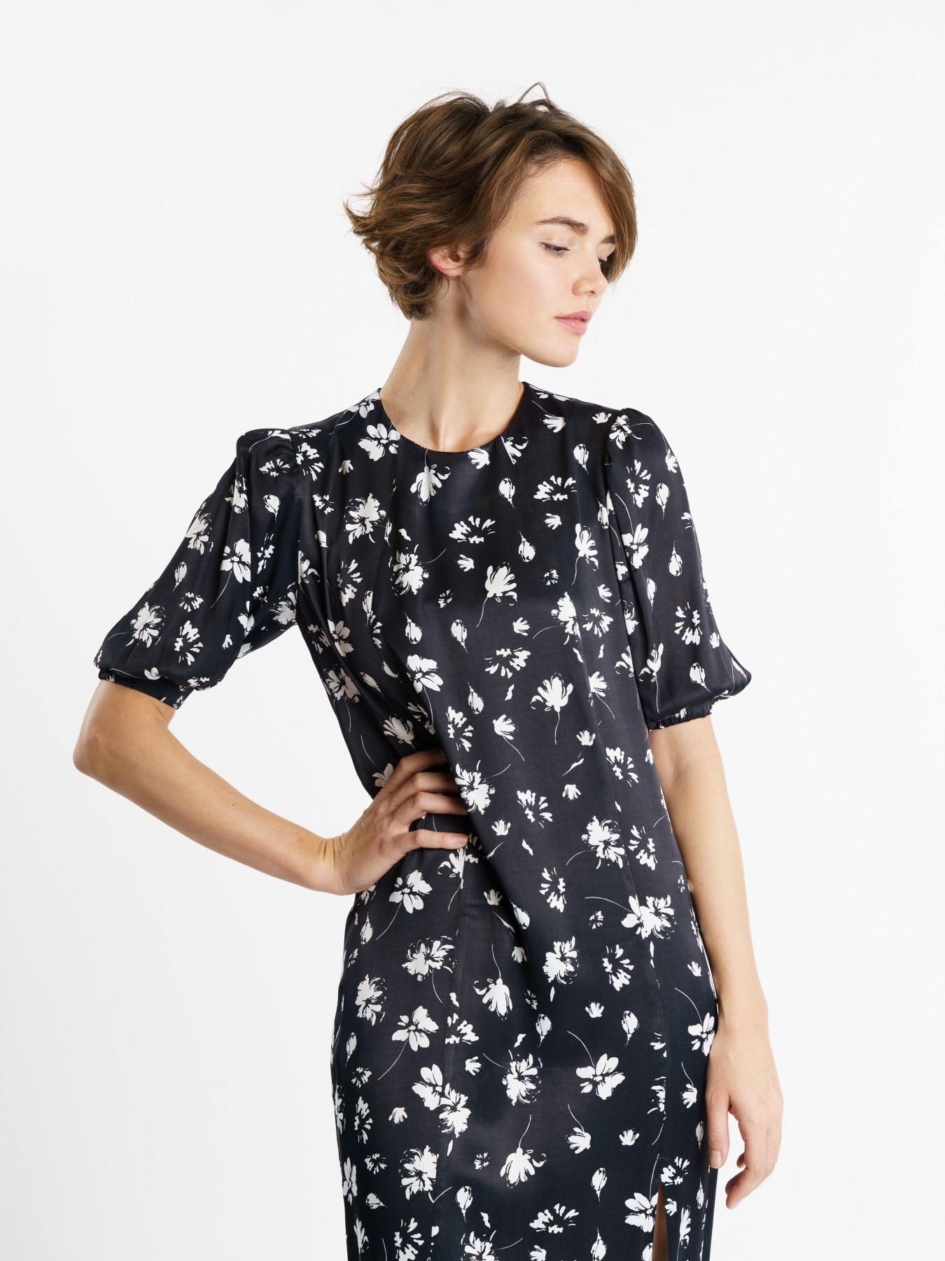 Платье миди Arber модель W22.02.03.321 Фото