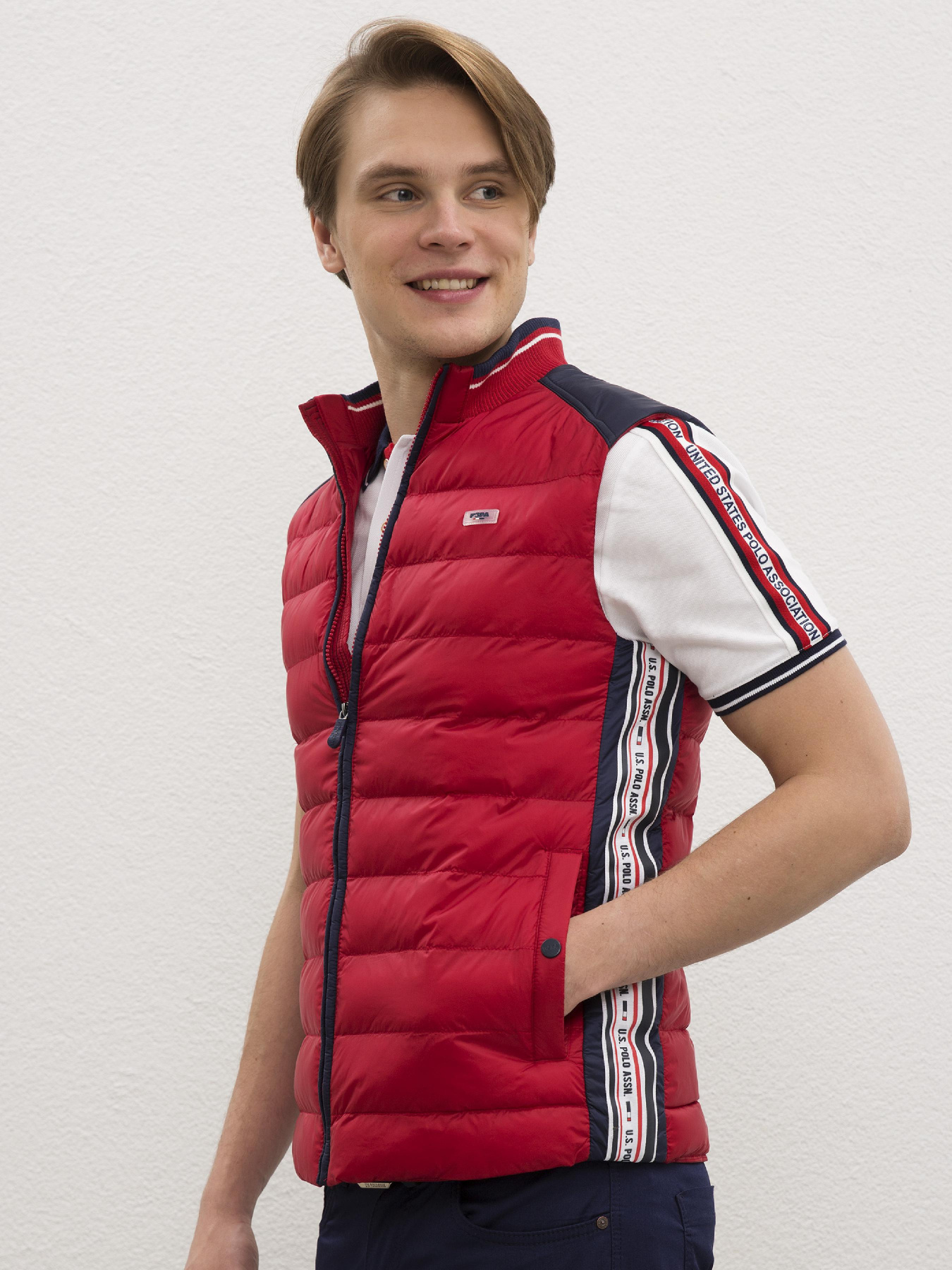 Жилет з утеплювачем US Polo модель G081SZ010.000.963780.VR030 Фото