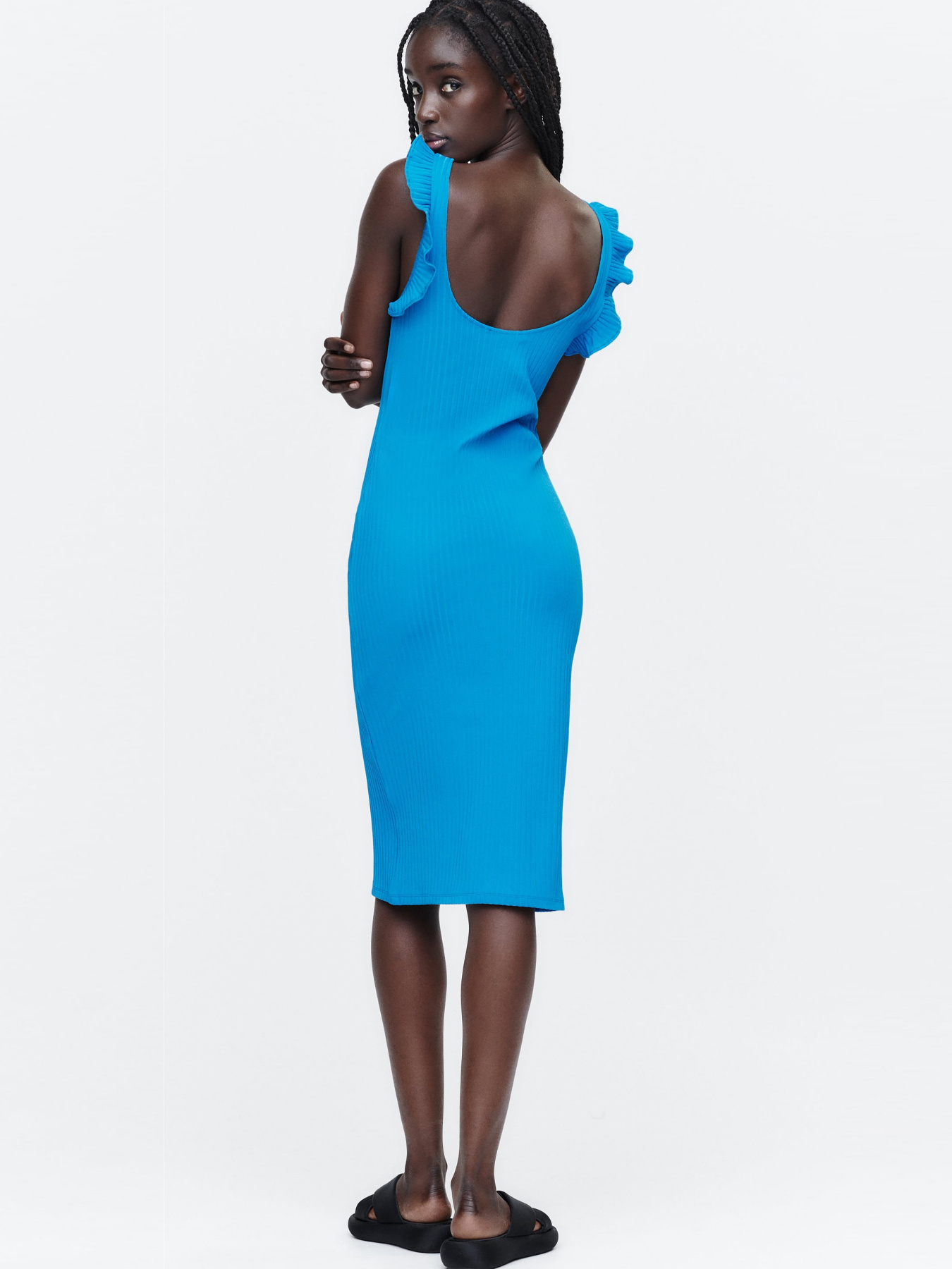 Платье миди ZARA модель 67803 Платье миди ZARA модель 67803 Фото