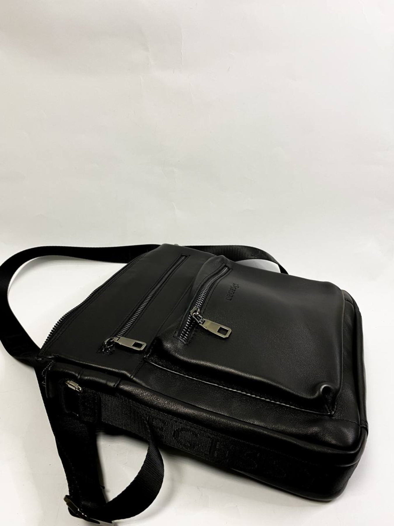 Мессенджер Legessy модель V016_3 Фото