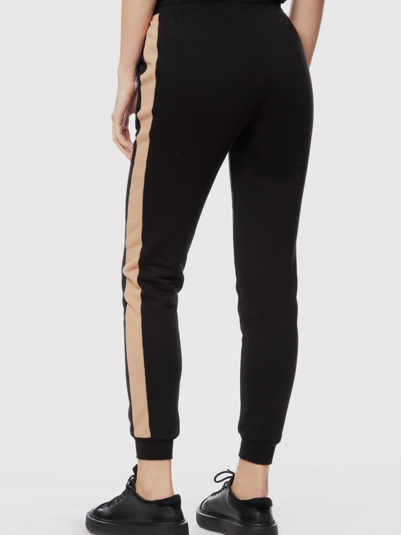 Штаны спортивные Arber модель AMW26.03.03 Фото