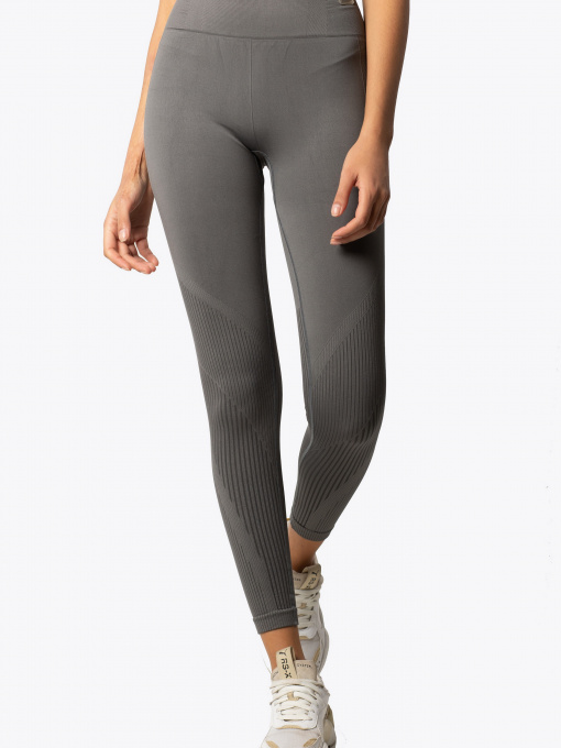 AVECS модель 30366-17-AV Фото