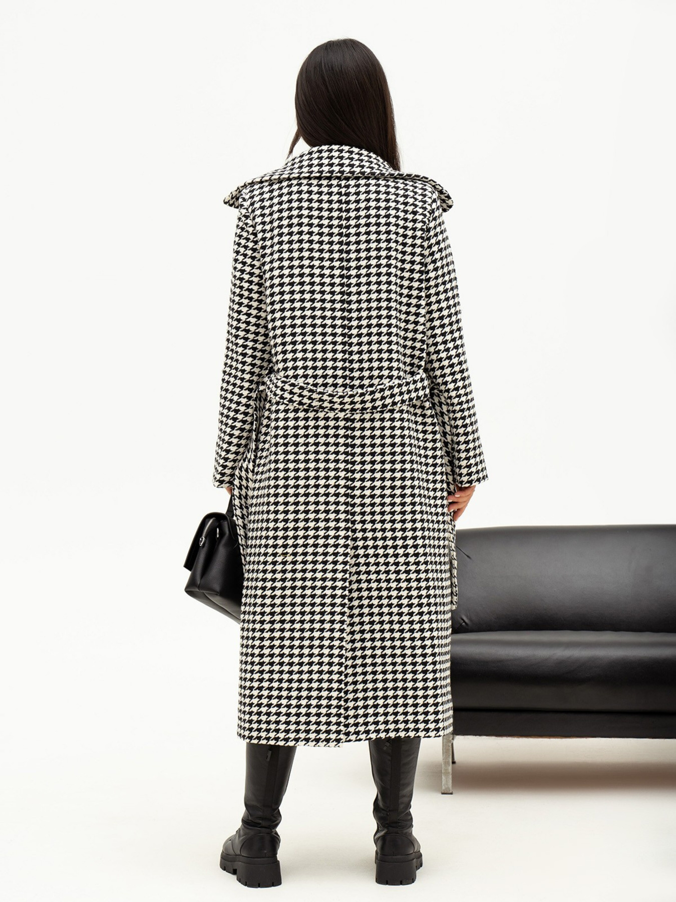 Пальто ISSA Plus модель 13707_blackwhite Фото