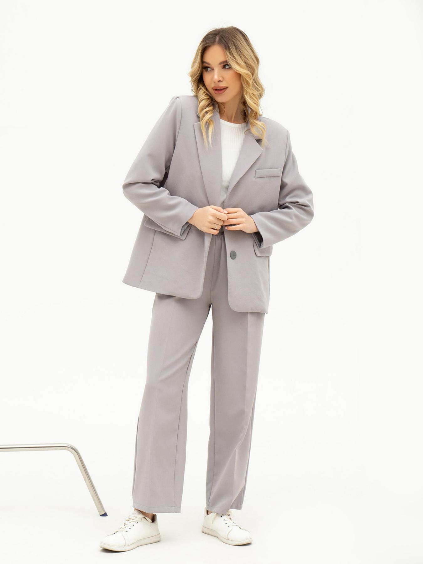 Деловой костюм ISSA Plus модель 13709_grey Фото