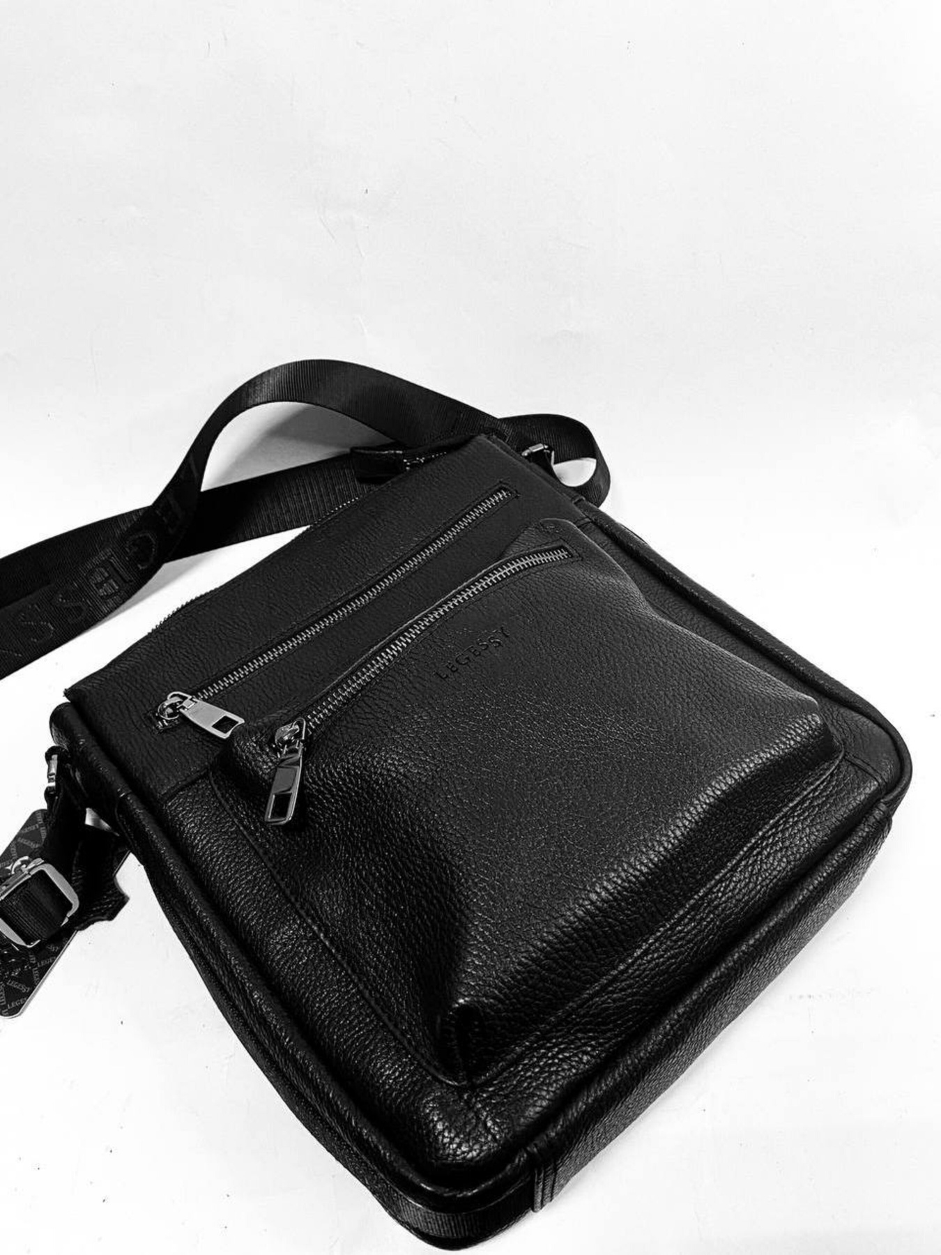 Мессенджер Legessy модель F016_3 Фото