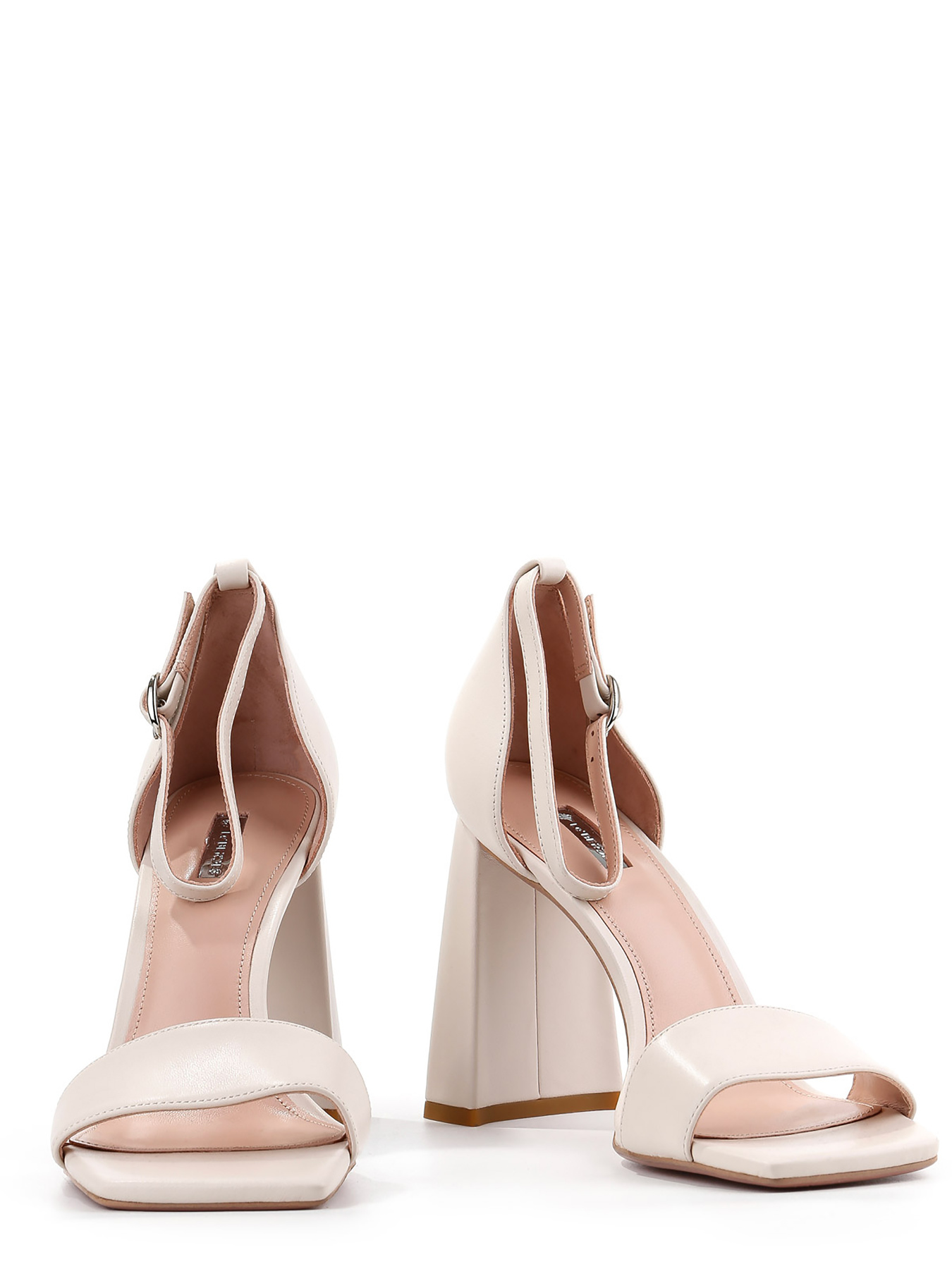 Босоніжки LeBERDES модель 00000015426 Фото